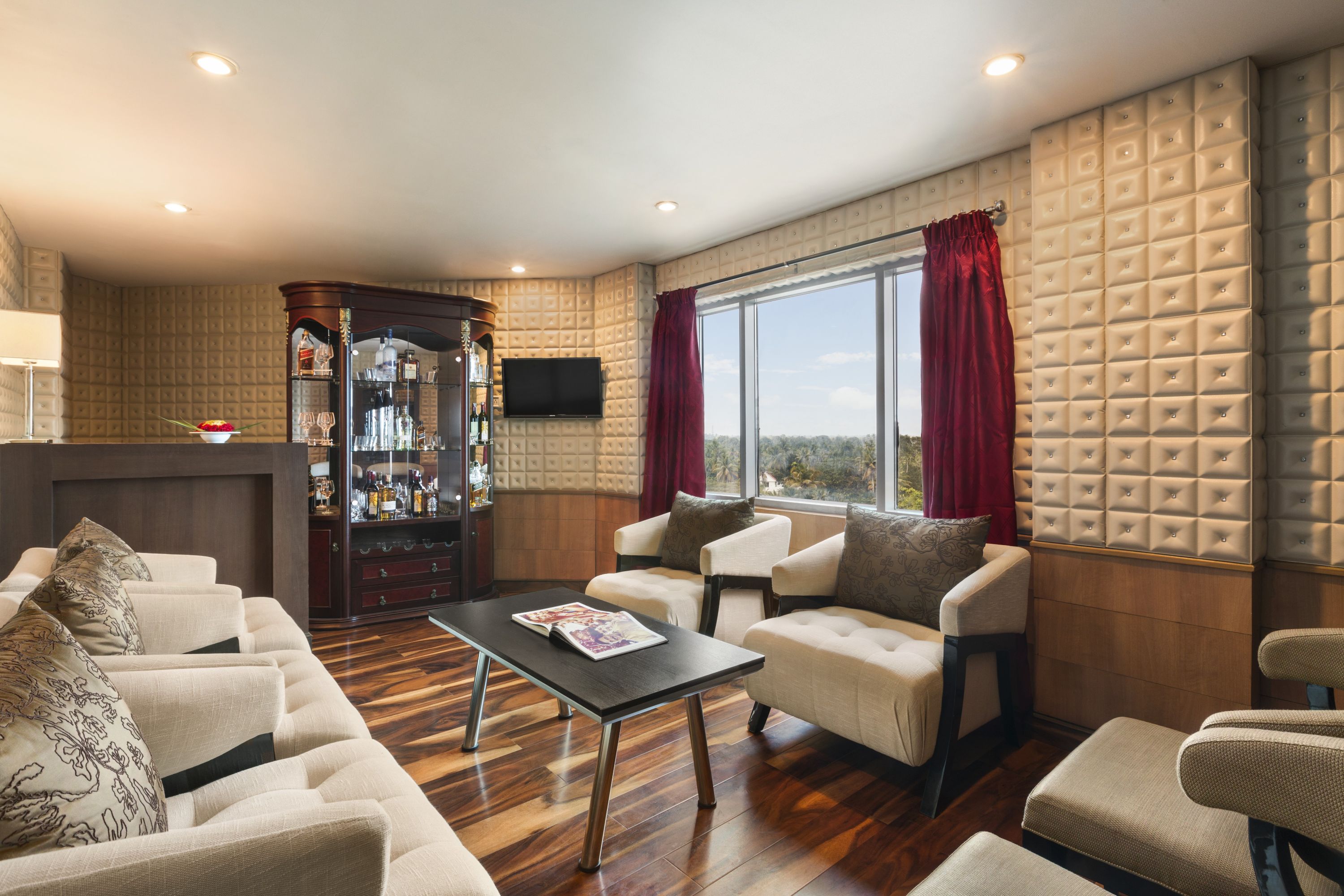 Bar at Ramada by Wyndham Alleppey in Alappuzha, Other than US/Canada