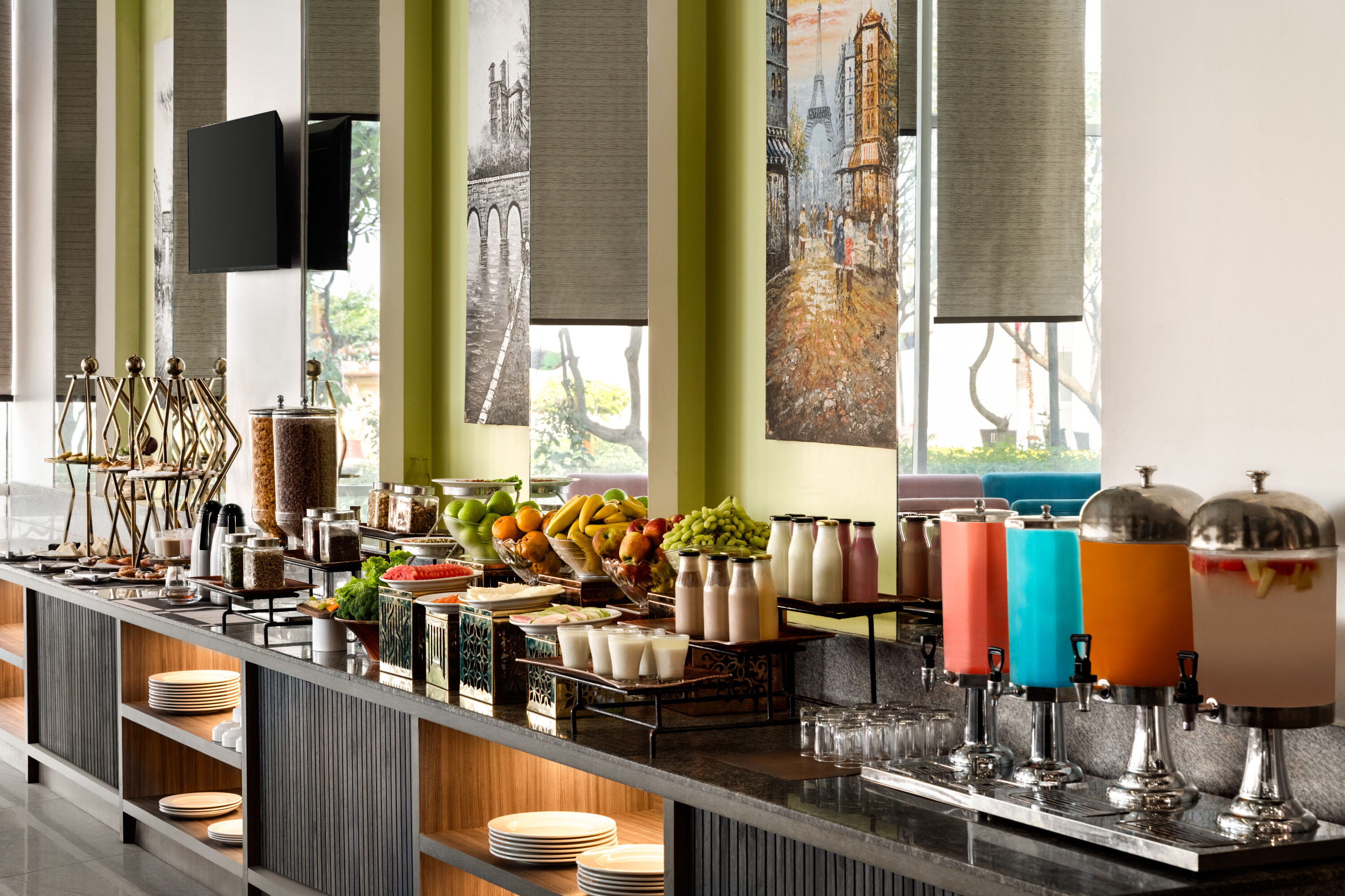 Ramada by Wyndham Bodh Gaya Mahabodhi cafe in Bodh Gaya, Other than US/Canada