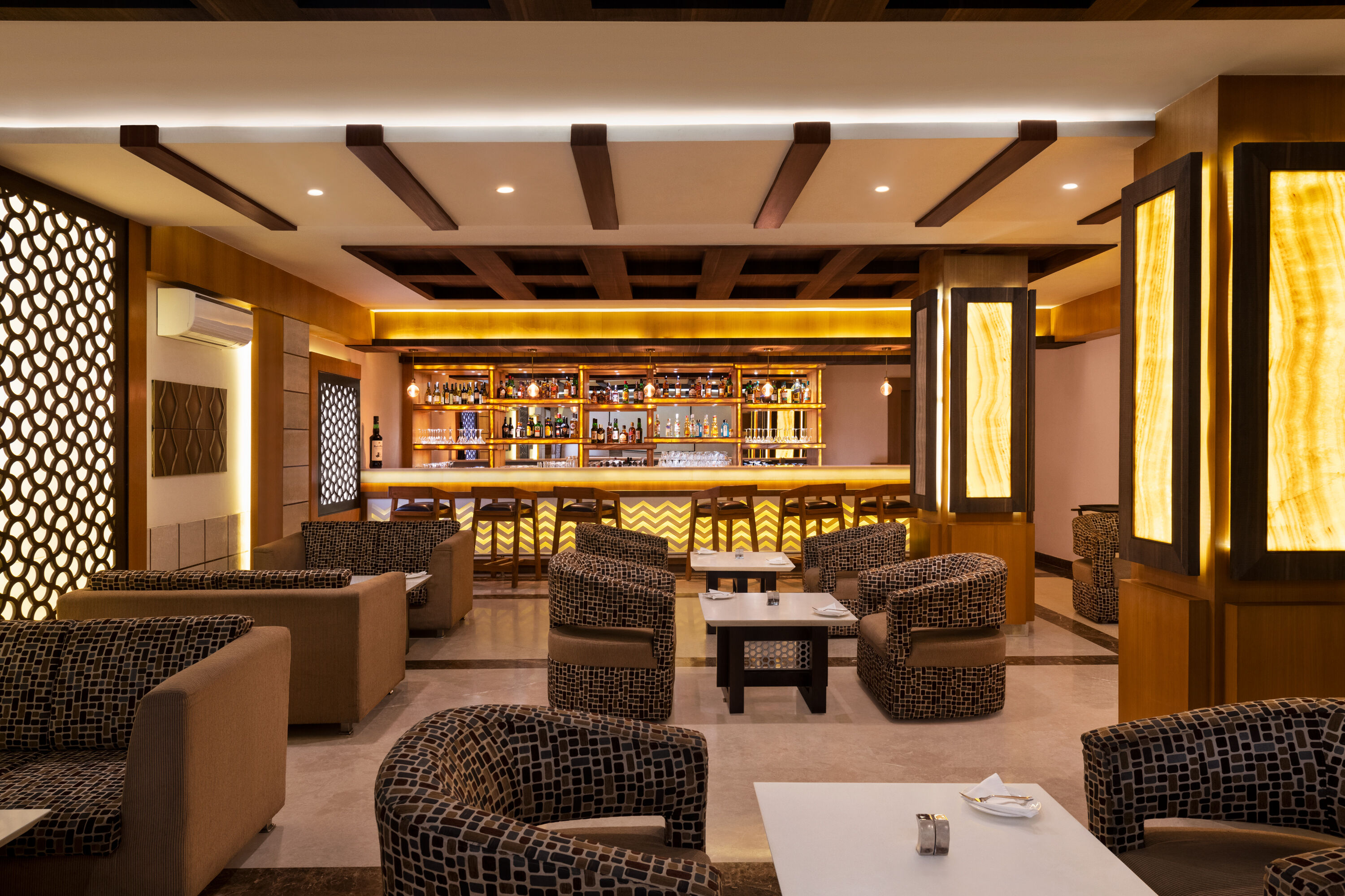 Bar at Ramada by Wyndham Varanasi Katesar in Chandauli, Other than US/Canada