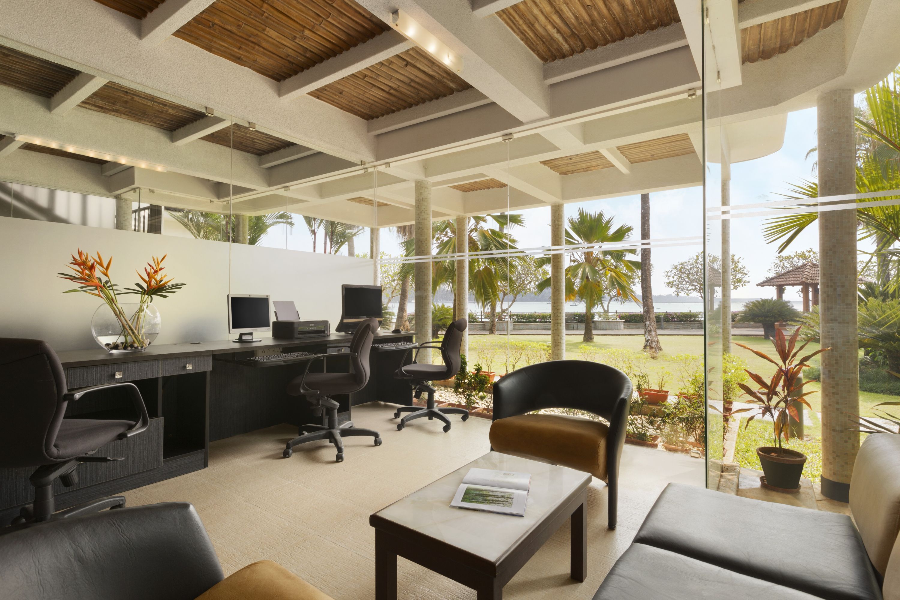 Ramada Resort by Wyndham Kochi business center in Cochin, Other than US/Canada