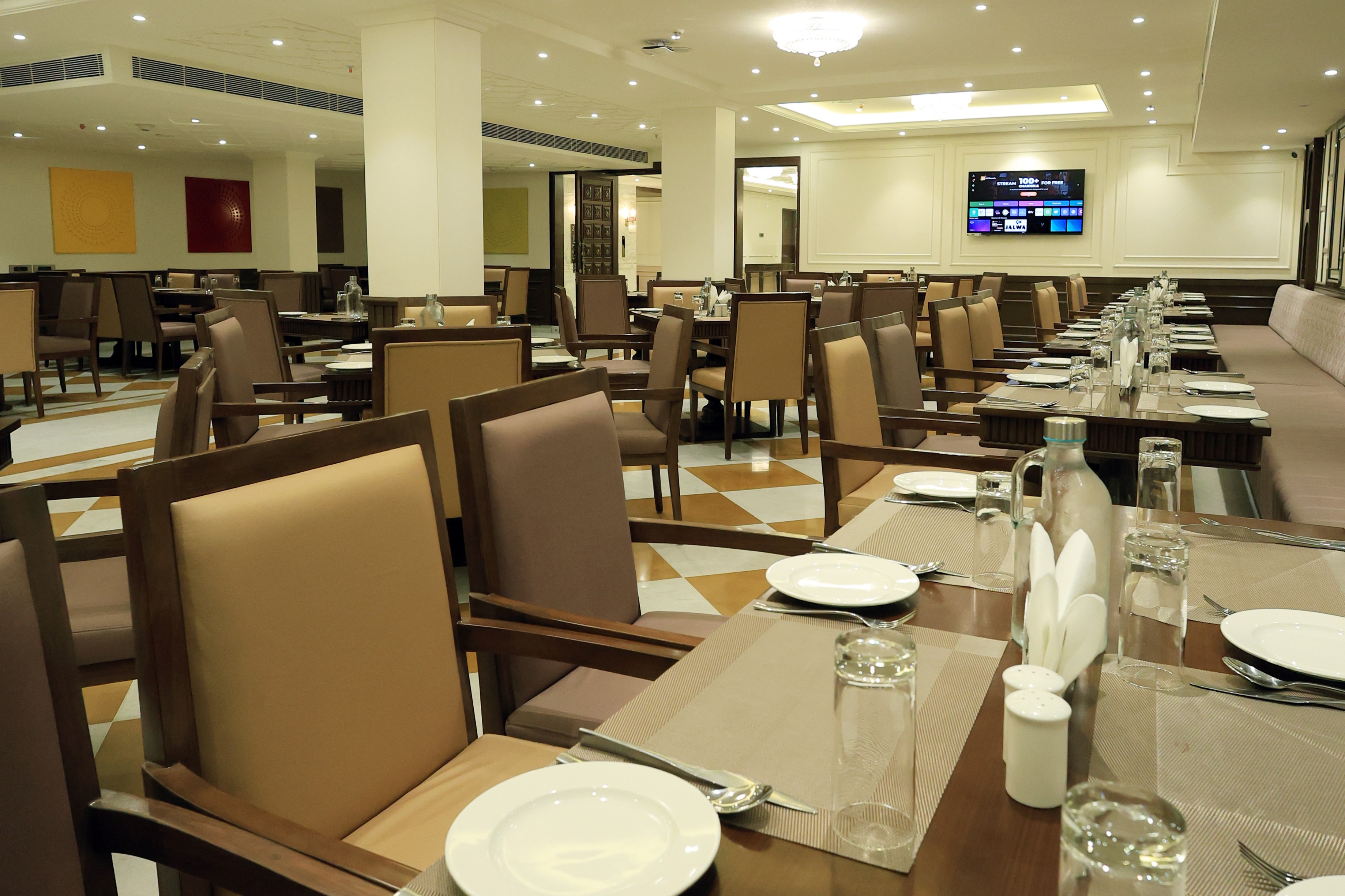 Ramada by Wyndham Jaisalmer Barmer Road restaurant in Jaisalmer, Other than US/Canada