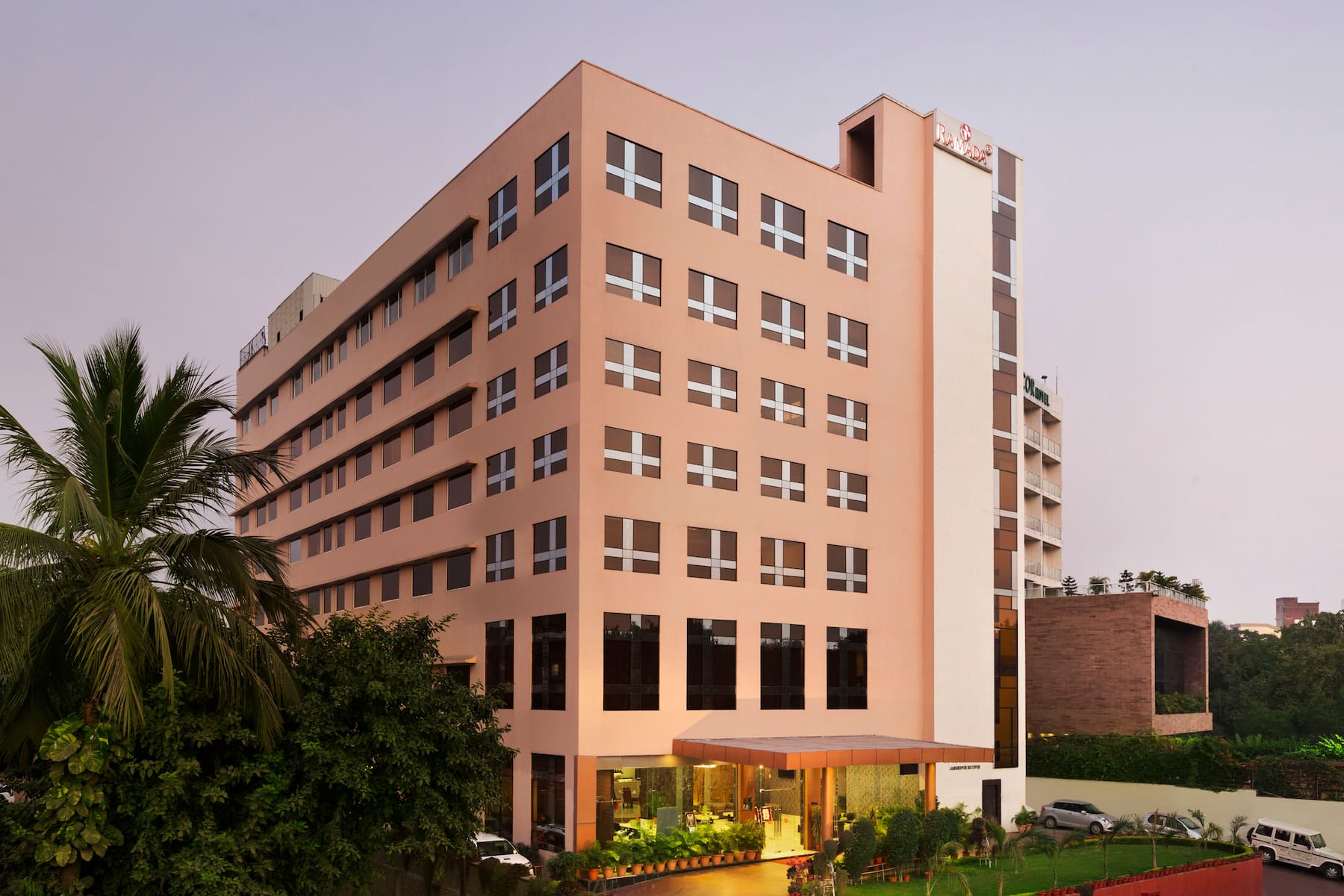 Ramada Wyndham Jamshedpur Jamshedpur  Hotels