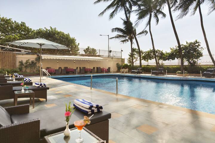Bwood Mo Hotels Rouydadnews Info Ramada Plaza Palm Grove Juhu Mumbai Hotels In 400049