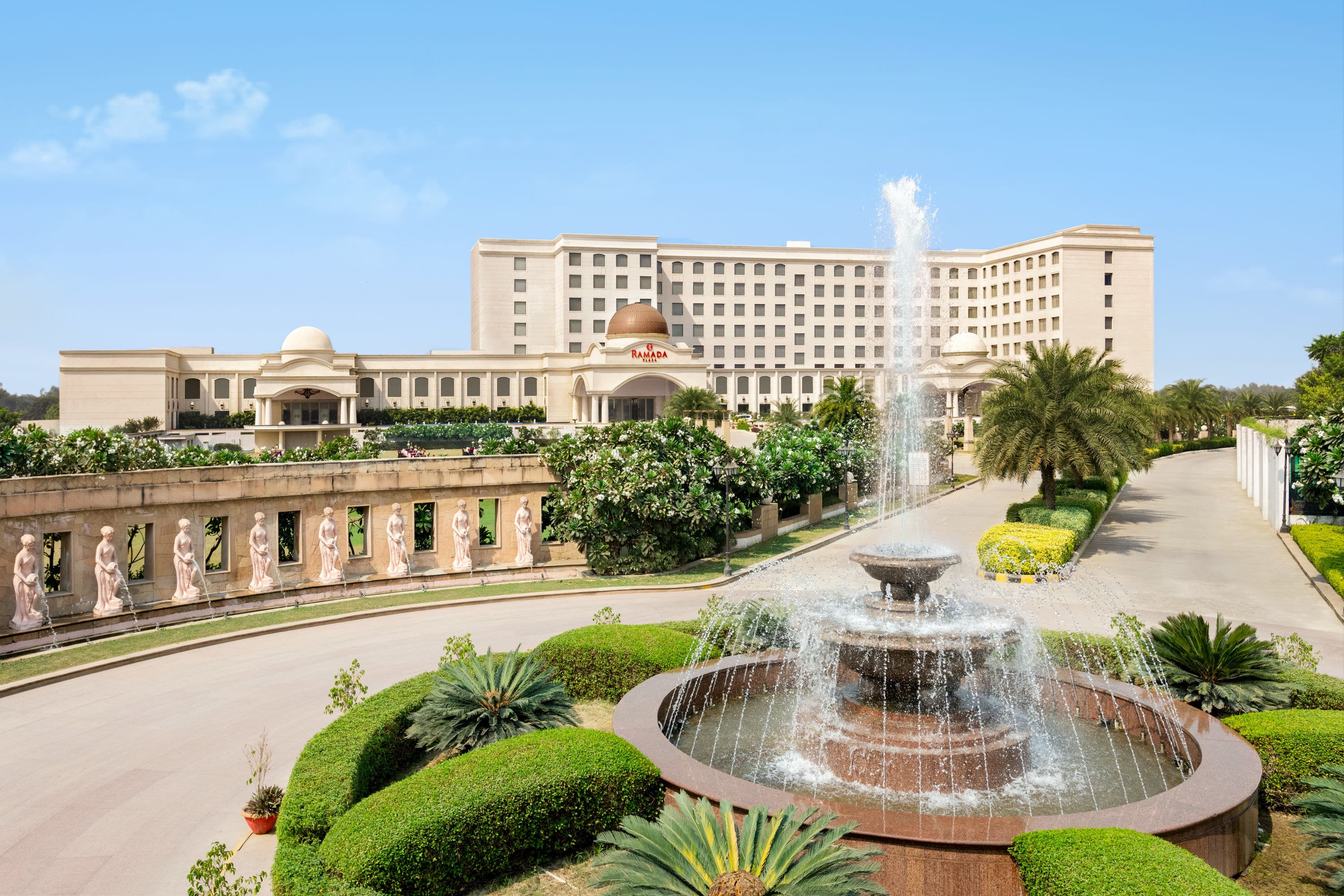 Ramada By Wyndham Lucknow Hotel And Convention Center Lucknow IN Hotels