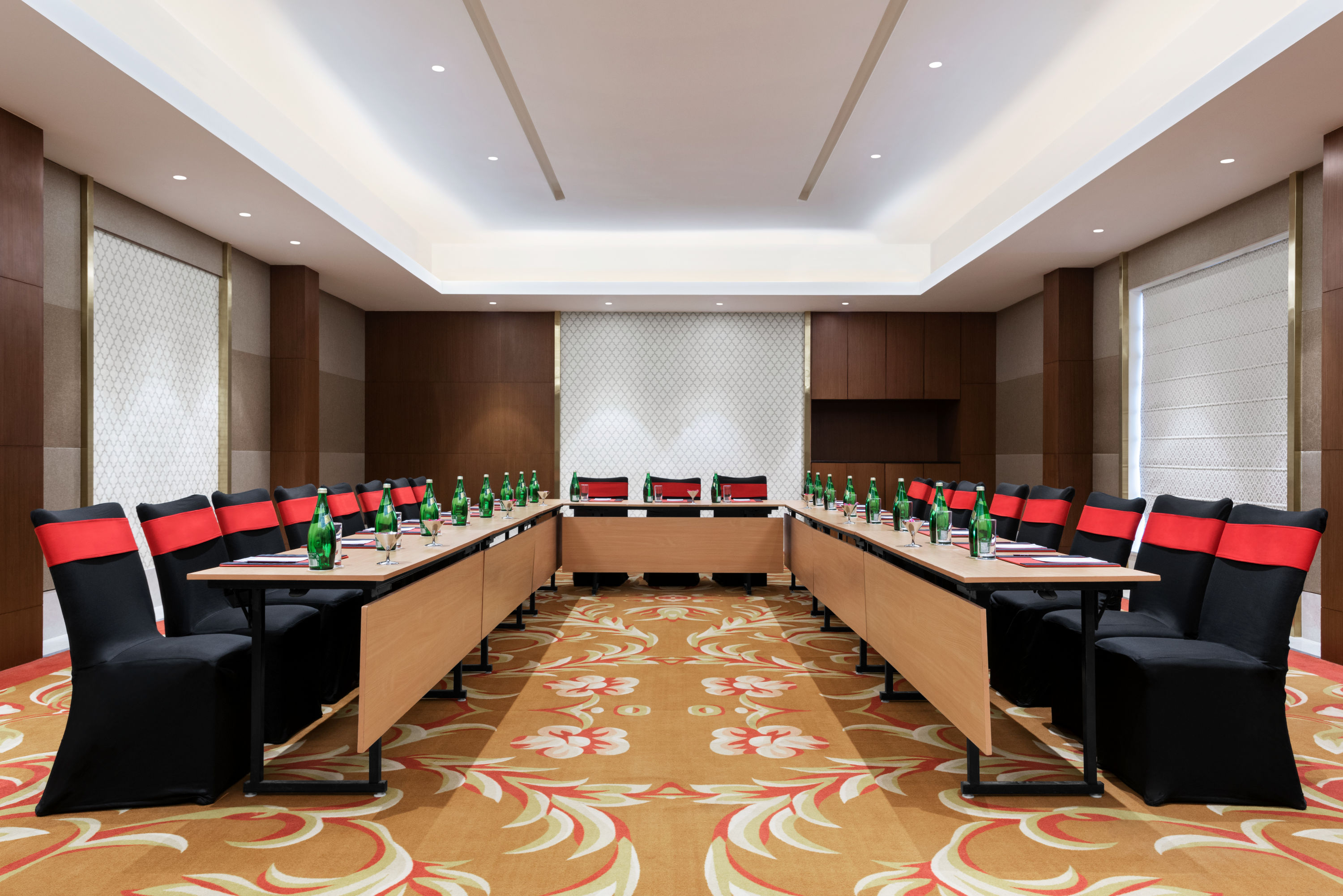 U-shape meeting room at Ramada by Wyndham Lucknow Hotel and Convention Center in Lucknow, Other than US/Canada