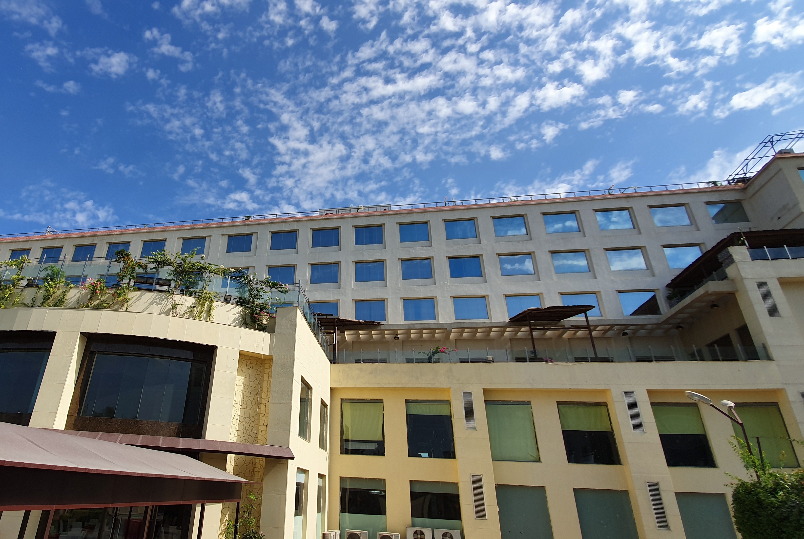 Exterior of Ramada by Wyndham Neemrana hotel in Shahjahanpur, Other than US/Canada