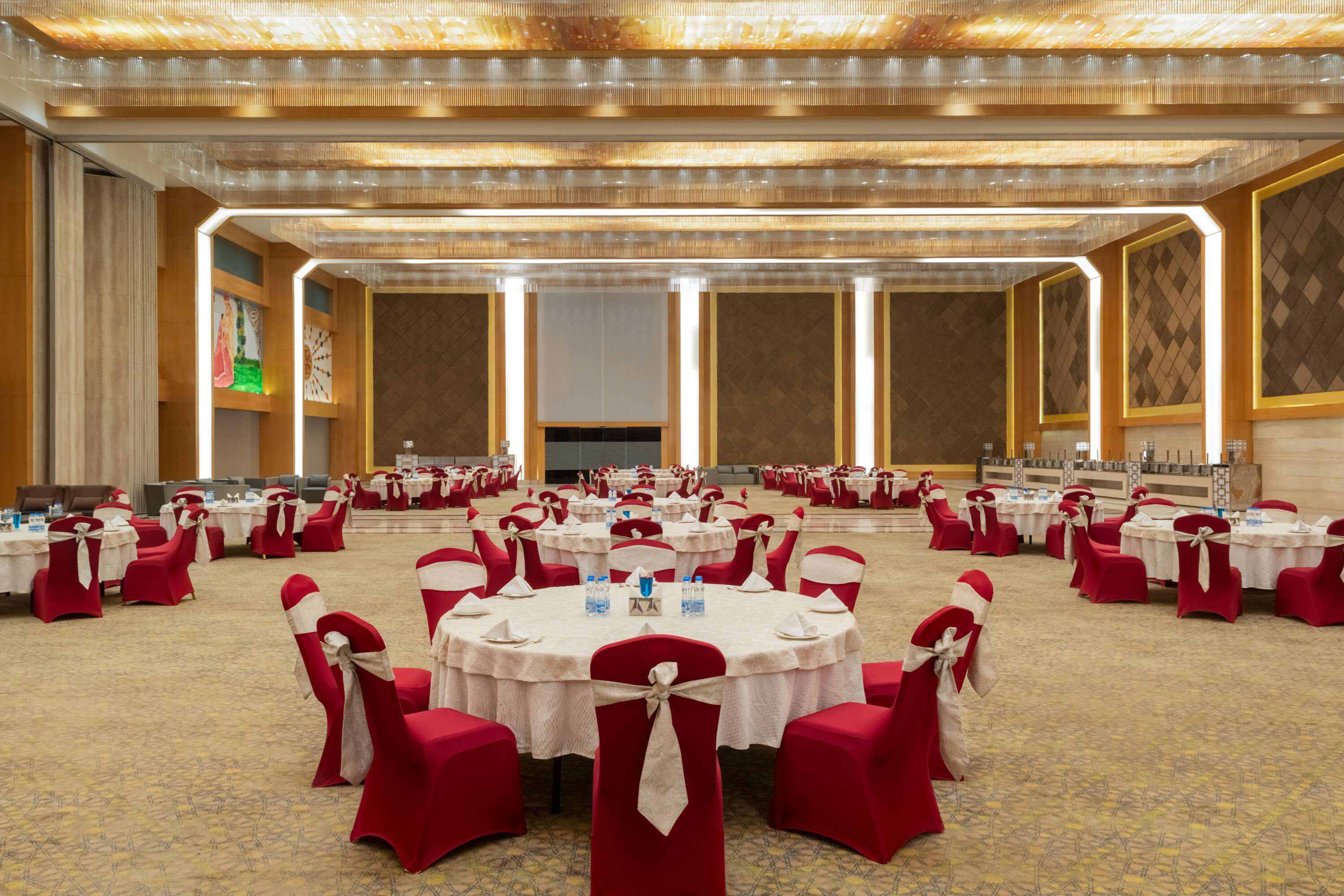 Meeting room banquet rounds at Ramada Plaza by Wyndham Jammu Vijaypur in Vijaypur, Other than US/Canada