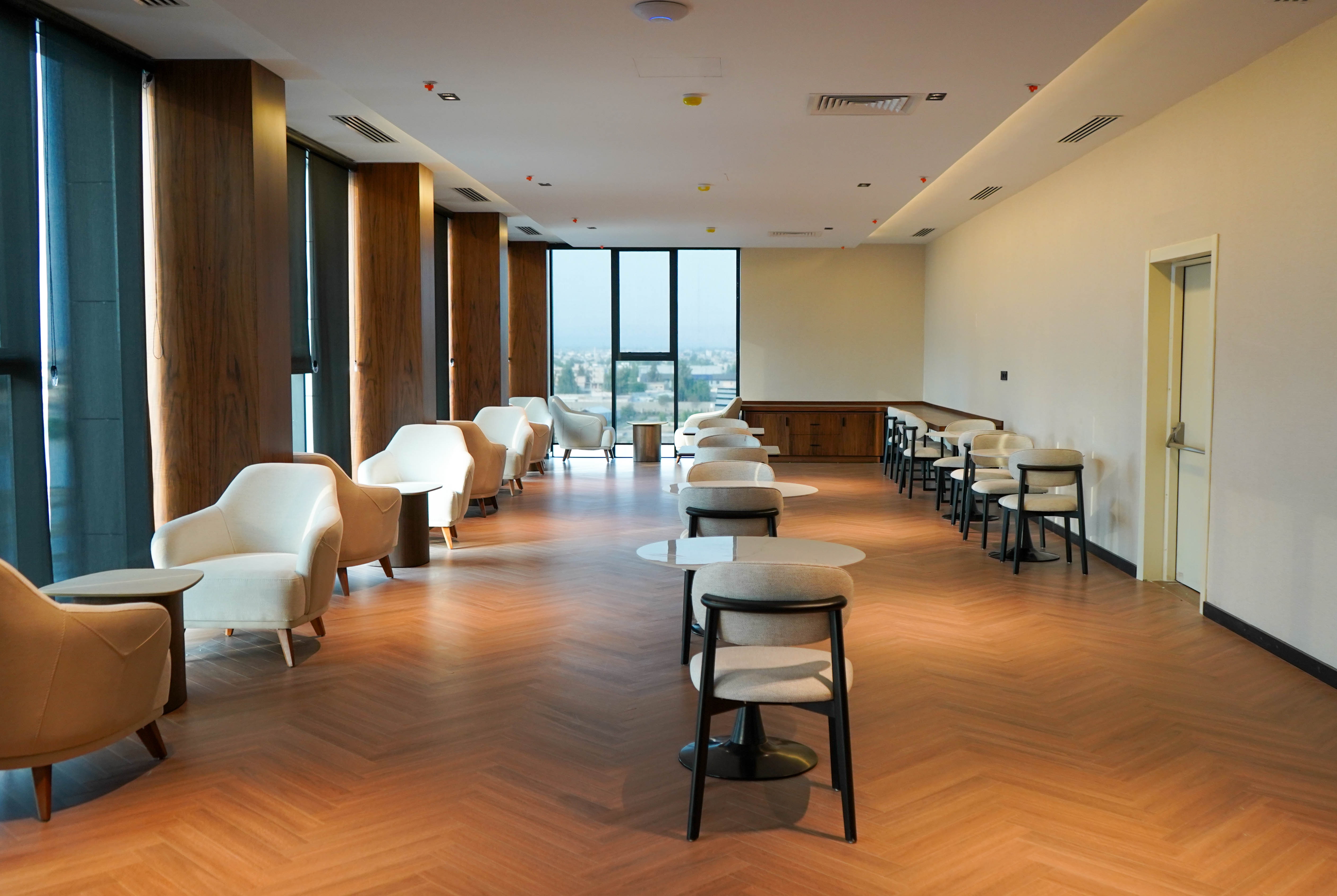 Bar at Ramada Plaza by Wyndham Mosul Corniche in Mosul, Other than US/Canada