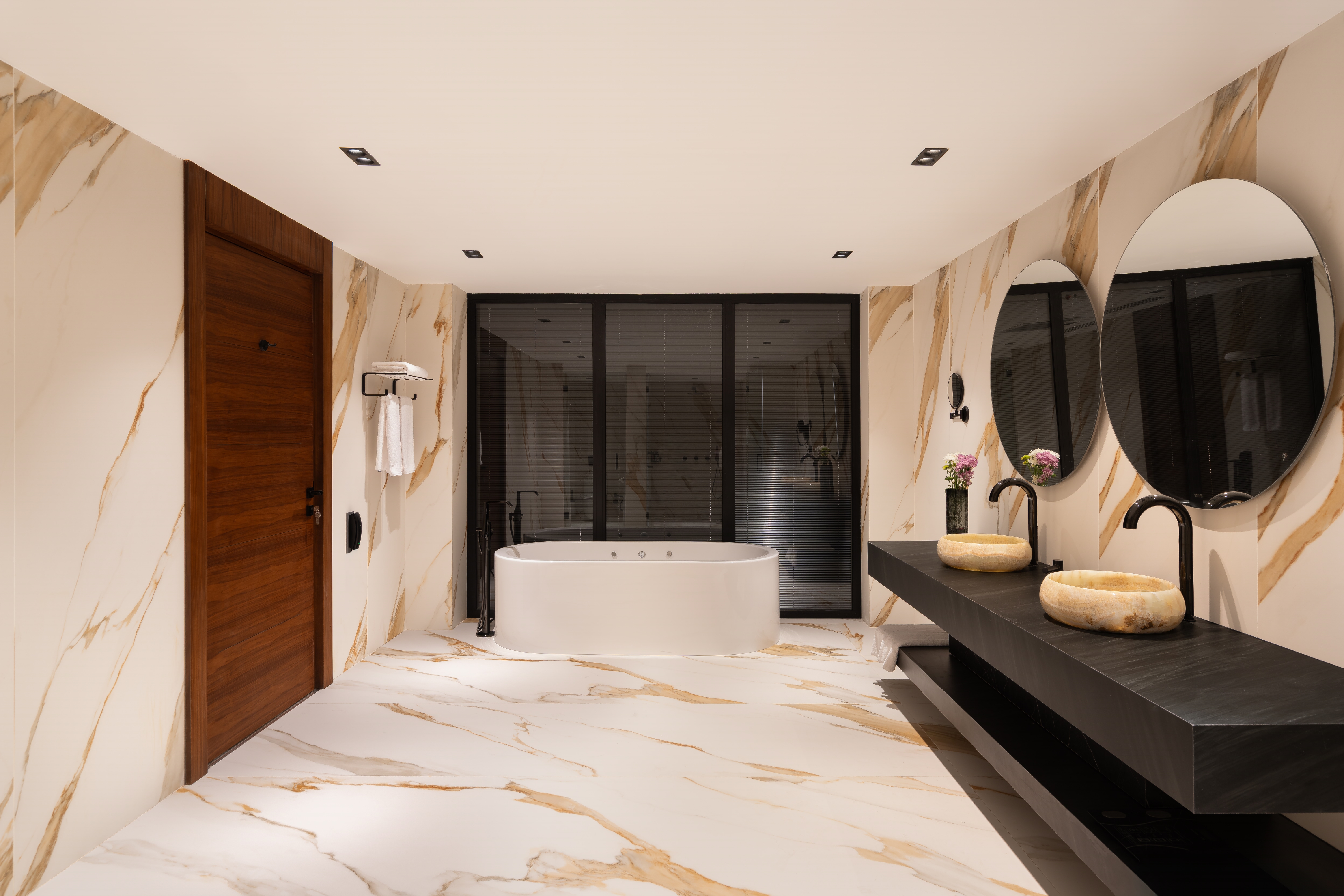 Guest room bath at the Ramada Plaza by Wyndham Mosul Corniche in Mosul, Other than US/Canada