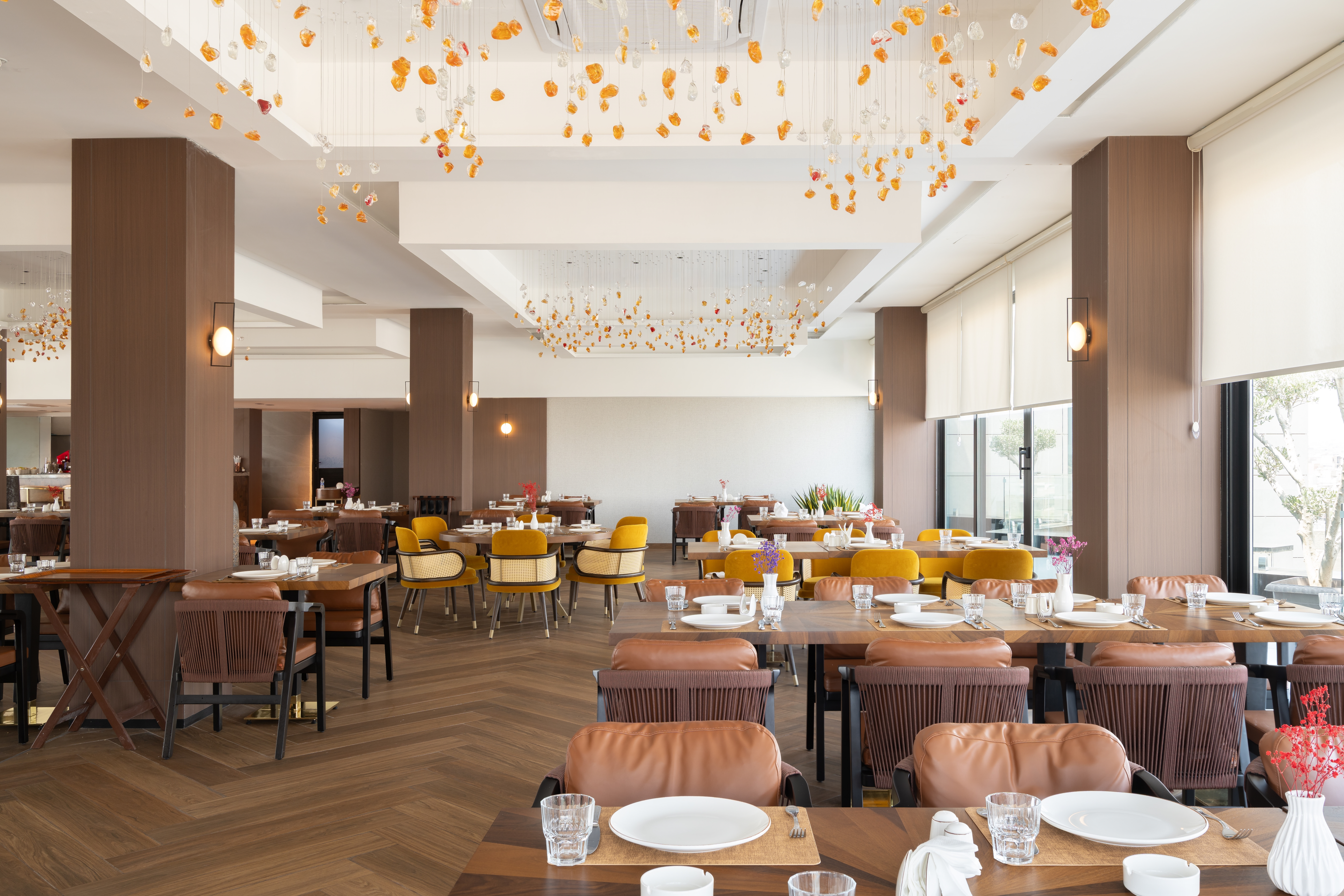 Ramada Plaza by Wyndham Mosul Corniche restaurant in Mosul, Other than US/Canada