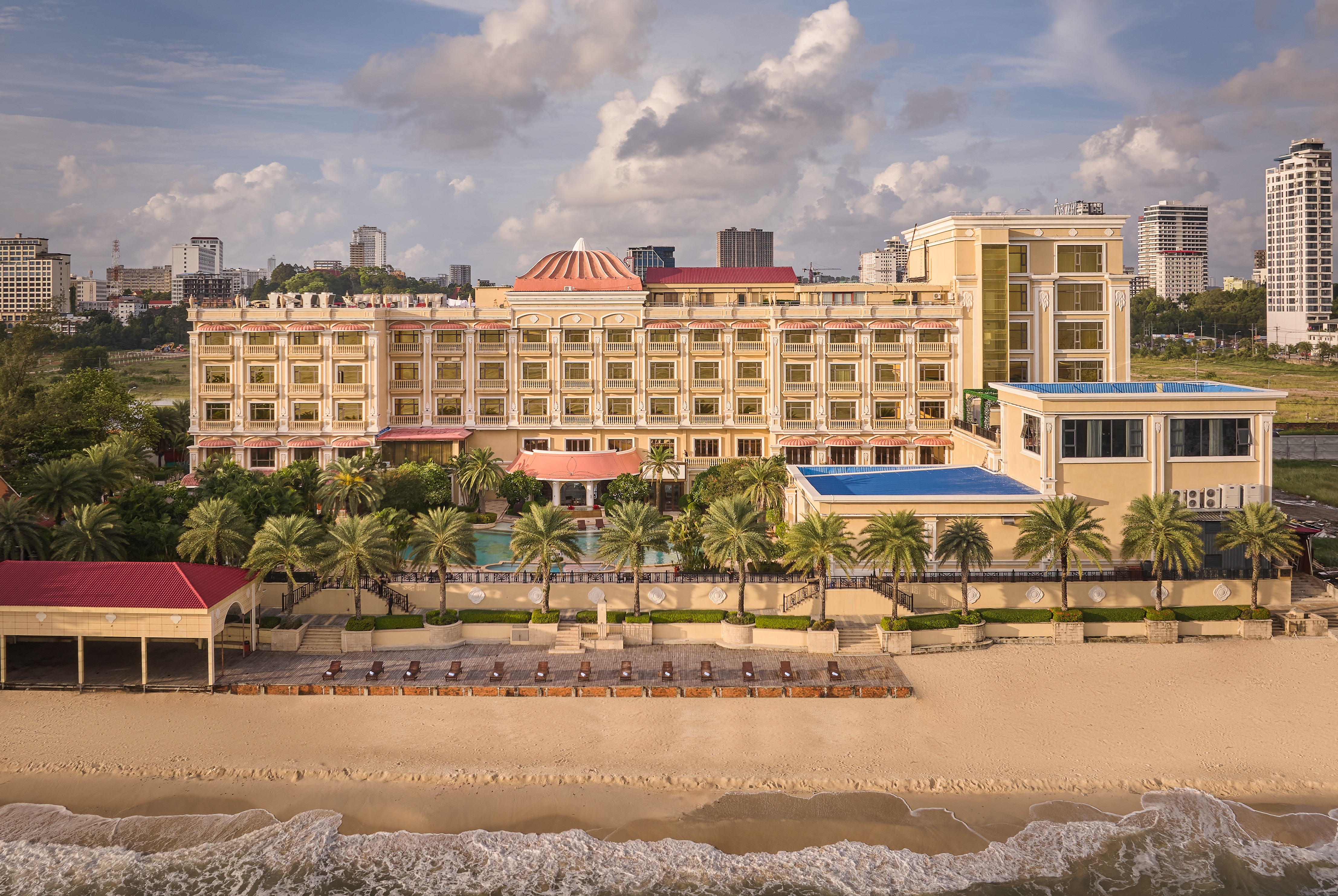 Exterior of Ramada by Wyndham Sihanoukville Xinhaohui Palace hotel in Sihanoukville, Other than US/Canada