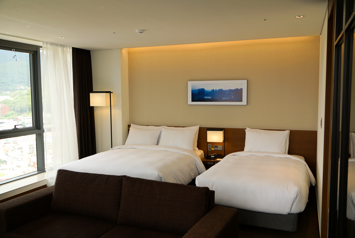 Ramada Encore by Wyndham Busan Haeundae Official King + Single Room