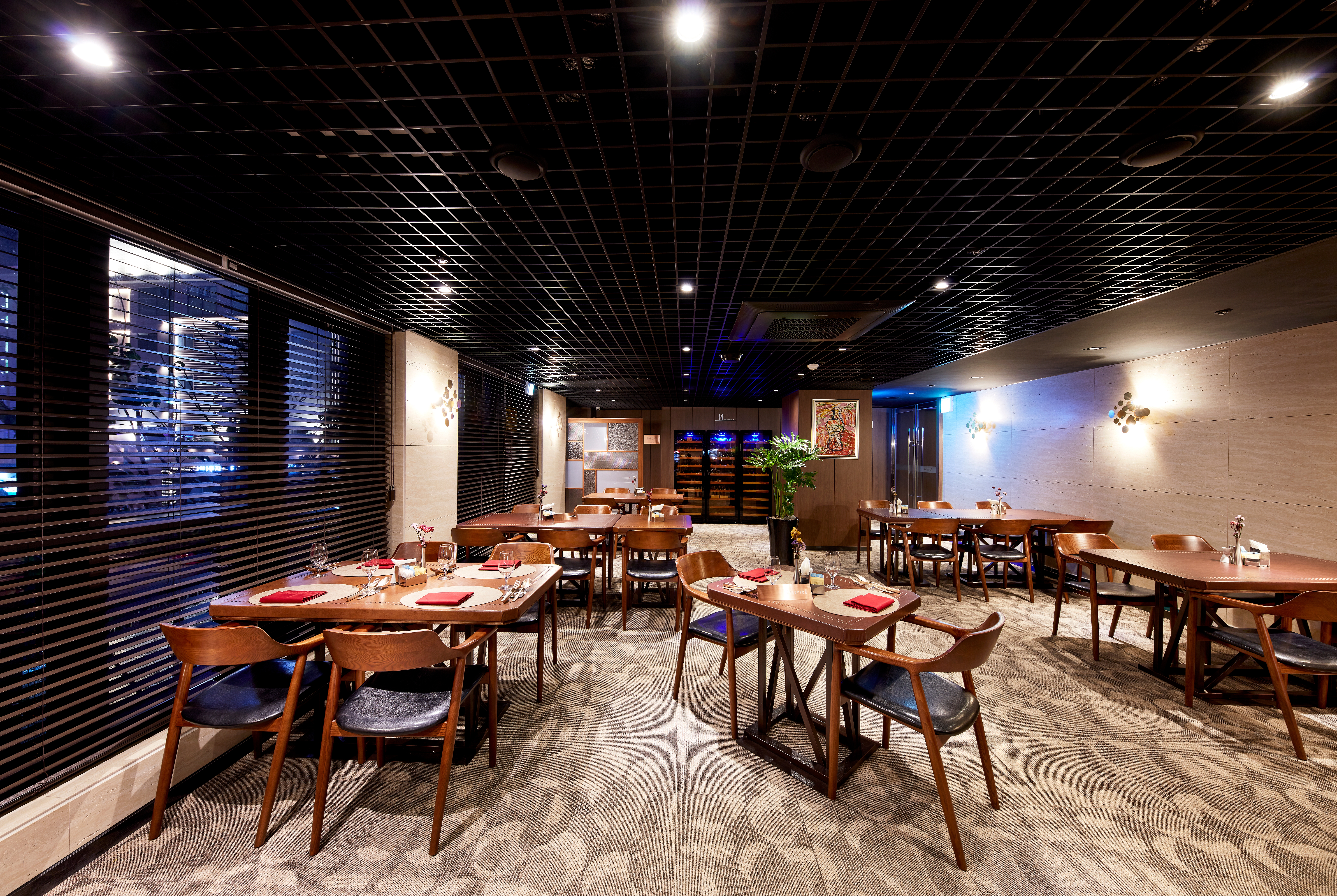 Ramada by Wyndham Gumi restaurant main dining in Gumi, Other than US/Canada