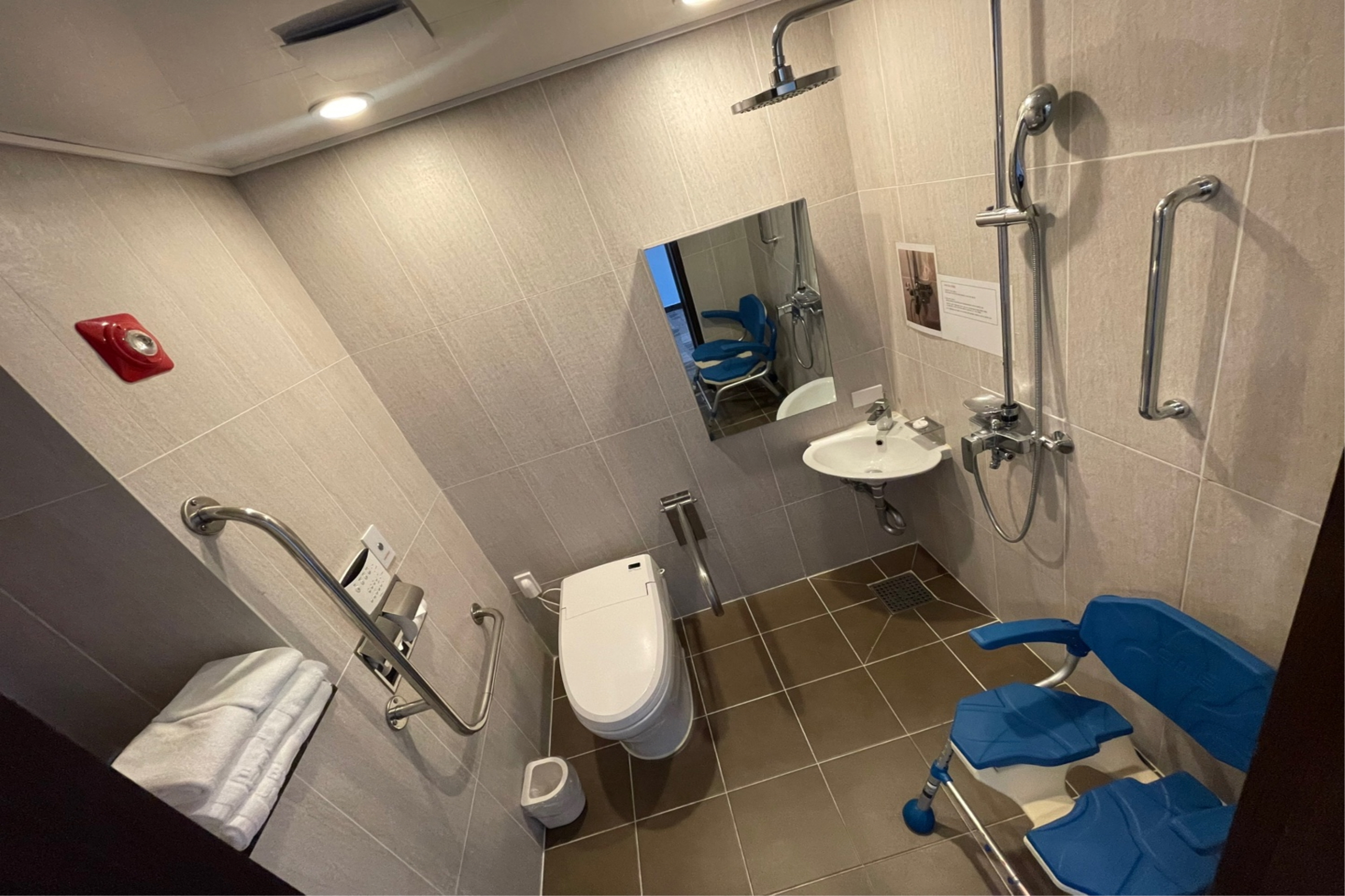 Guest room at the Ramada by Wyndham Jeju City Hall in Jeju, Other than US/Canada