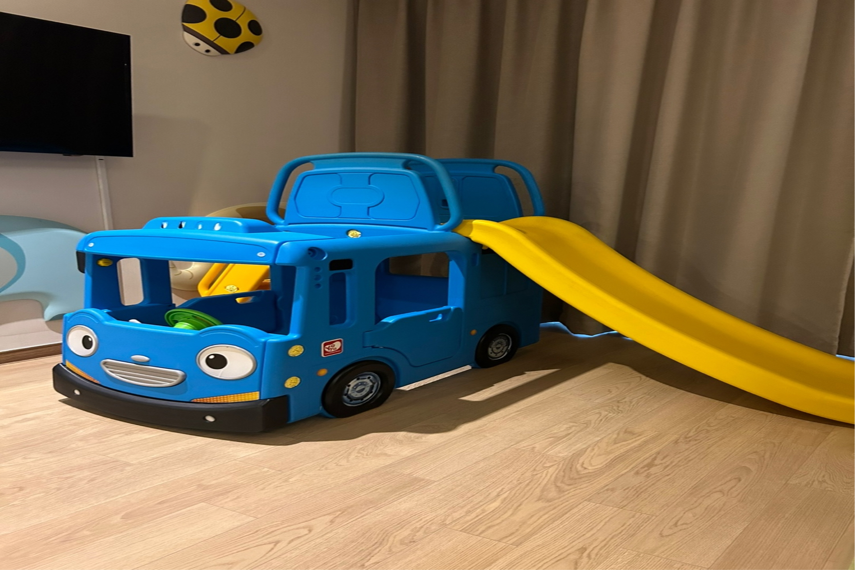 Guest room at the Ramada by Wyndham Jeju City Hall in Jeju, Other than US/Canada