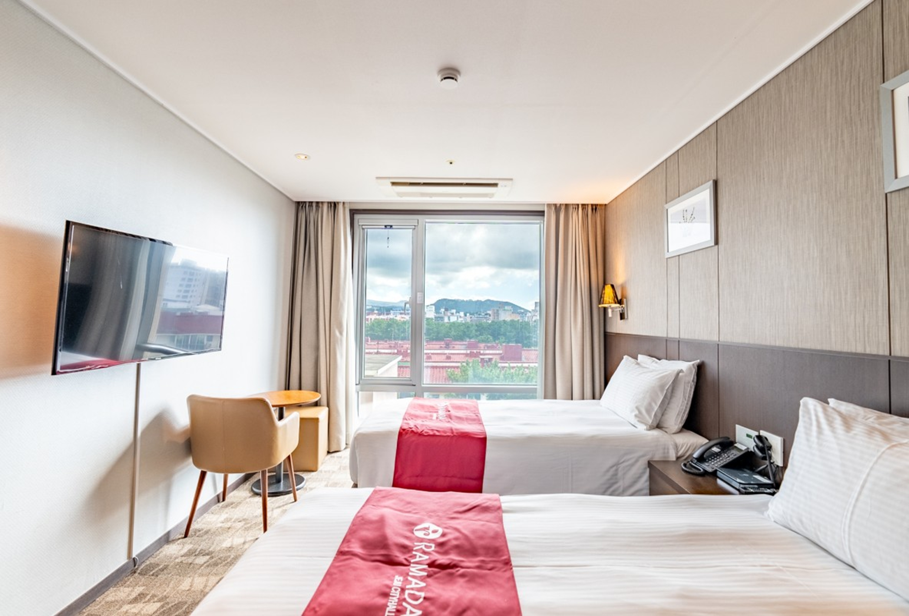 Guest room at the Ramada by Wyndham Jeju City Hall in Jeju, Other than US/Canada