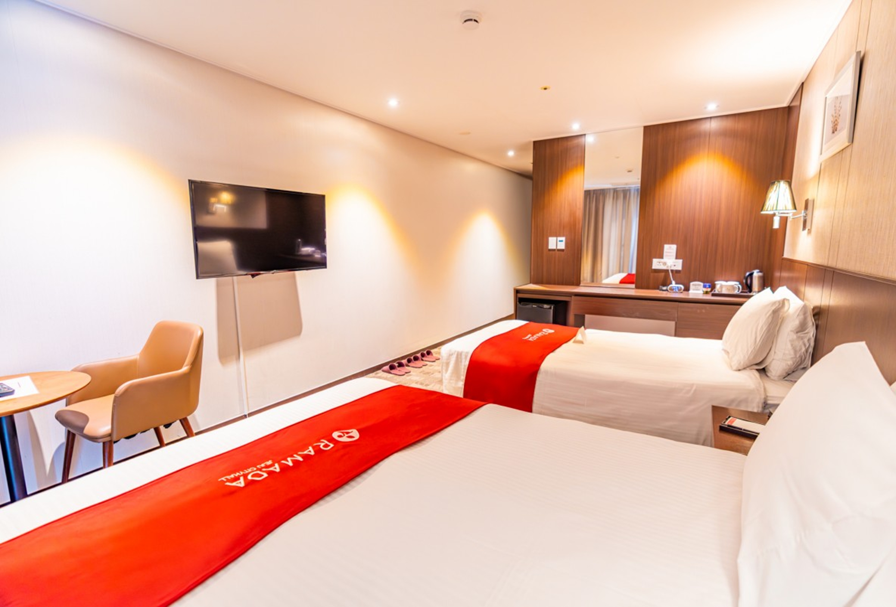 Guest room at the Ramada by Wyndham Jeju City Hall in Jeju, Other than US/Canada