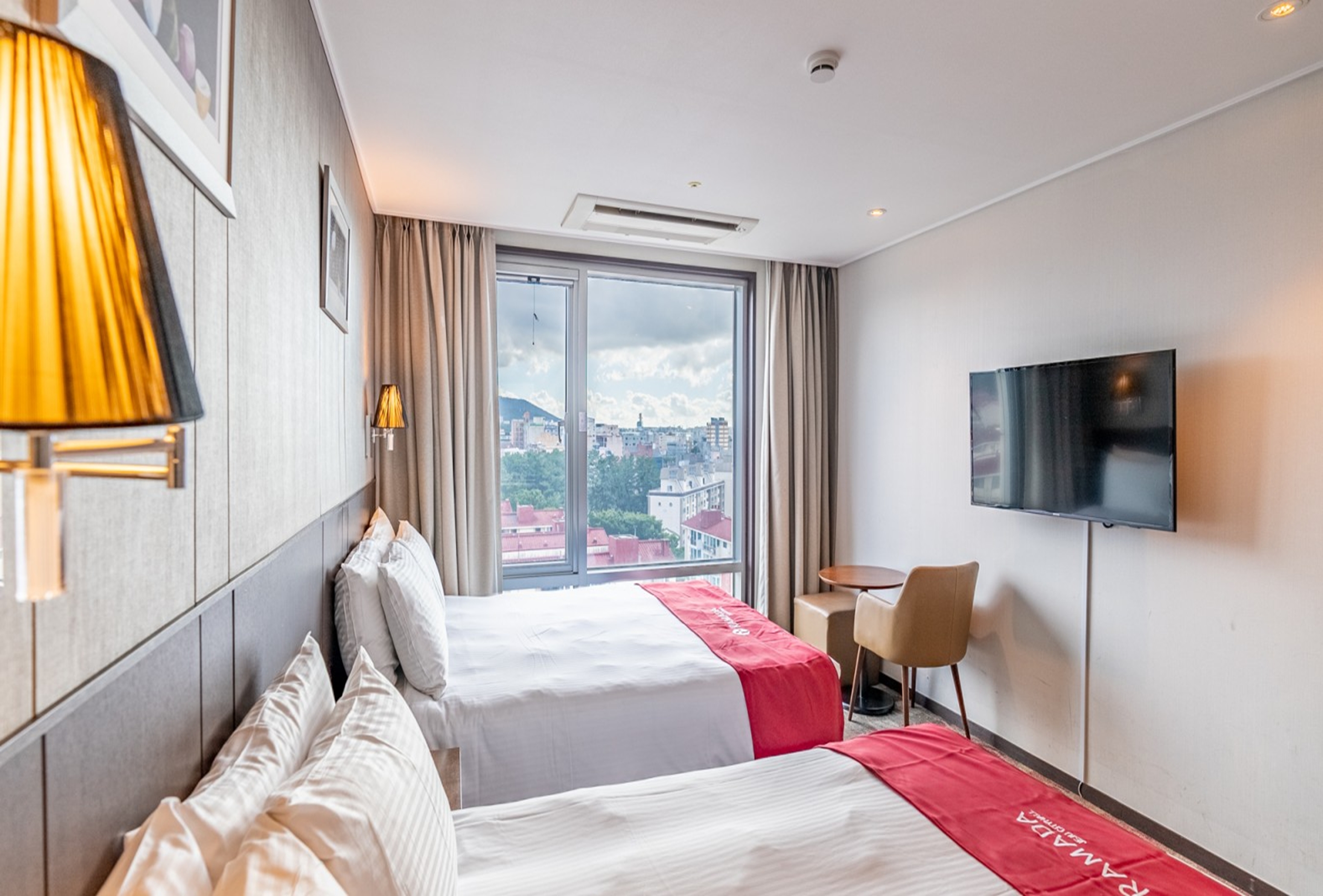 Guest room at the Ramada by Wyndham Jeju City Hall in Jeju, Other than US/Canada