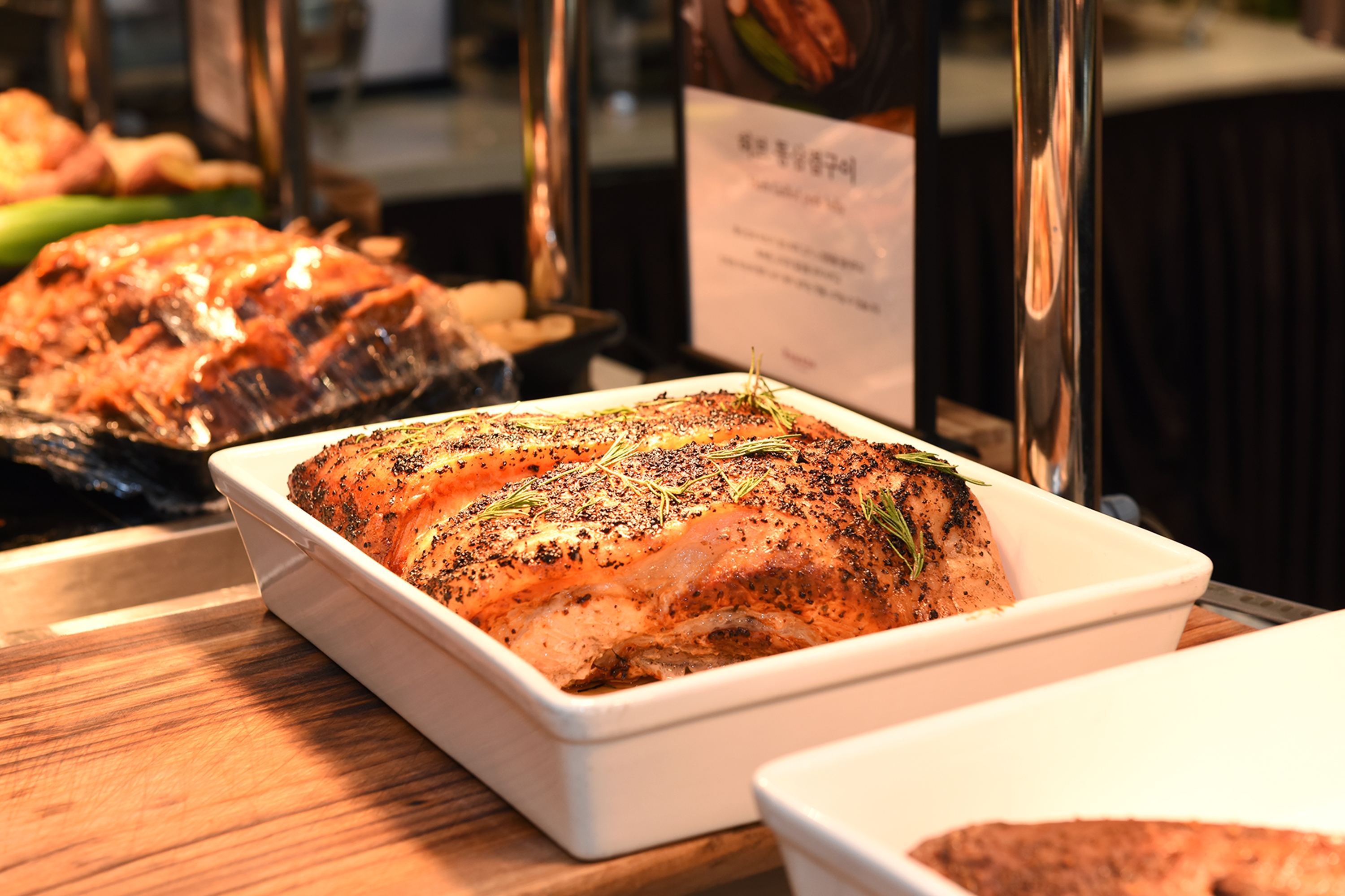 Ramada by Wyndham Yongin restaurant in Yongin, Other than US/Canada