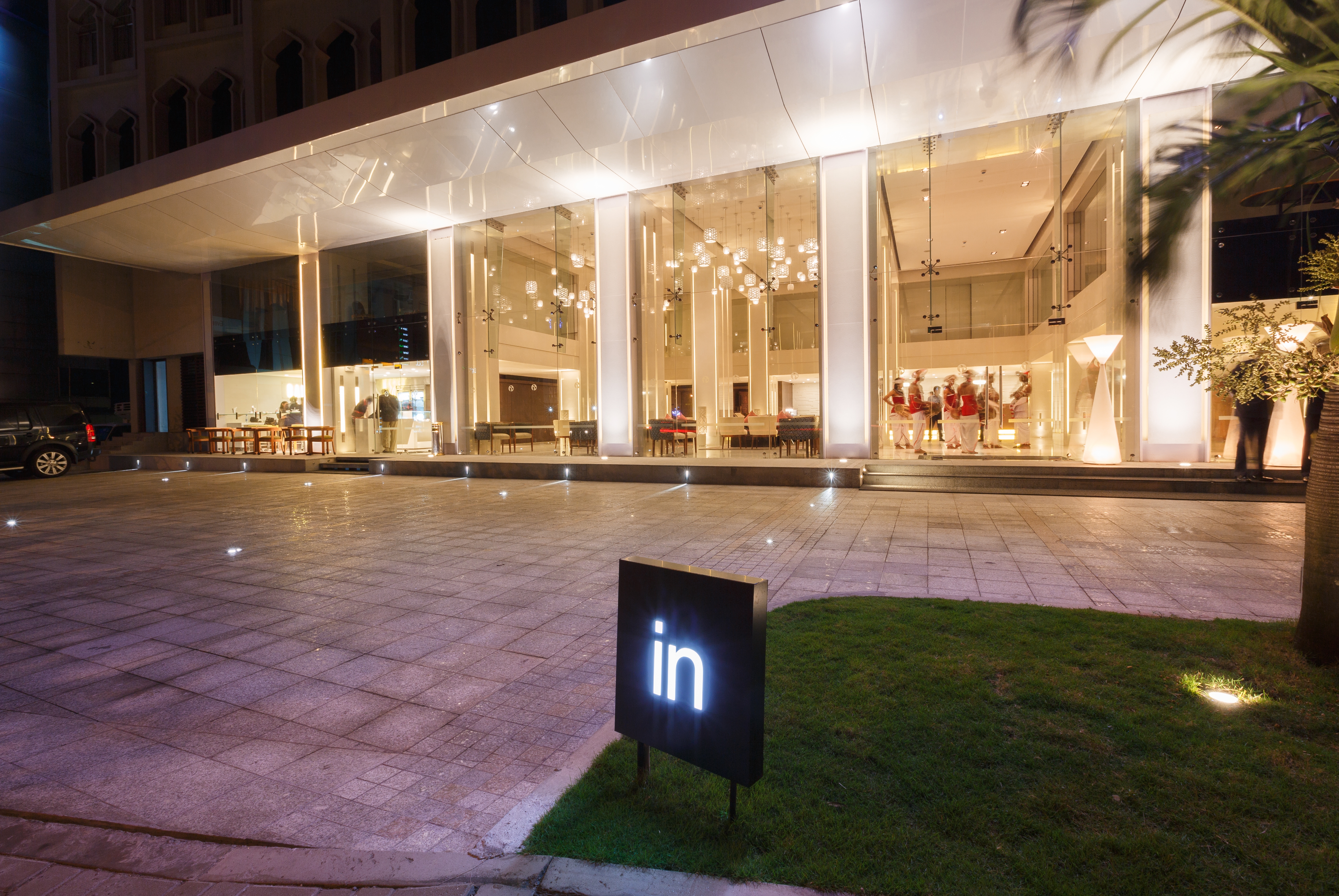 Exterior of Ramada by Wyndham Colombo hotel in Colombo, Other than US/Canada