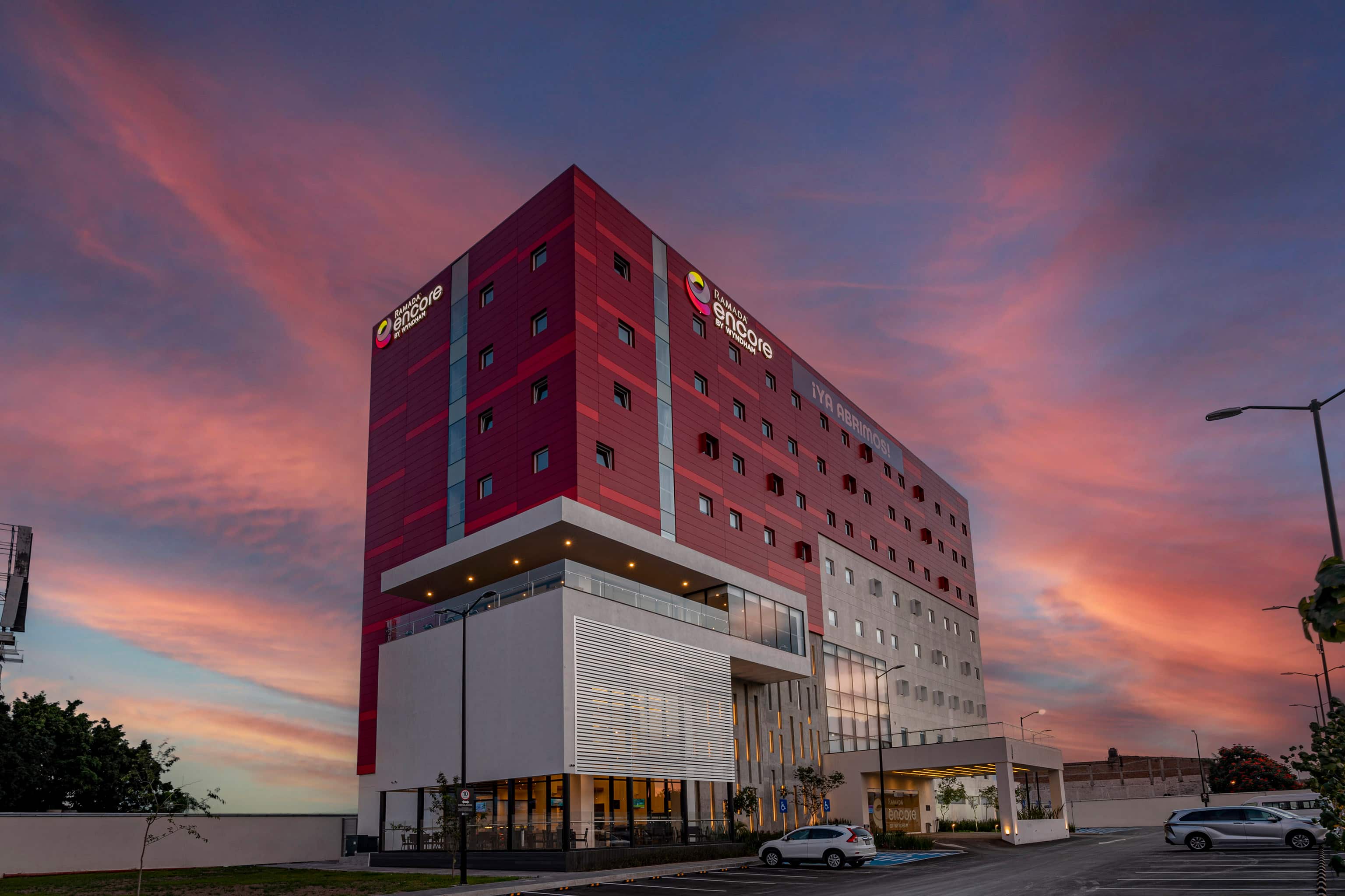 Ramada Encore by Wyndham Guadalajara Aeropuerto | Hoteles en ...