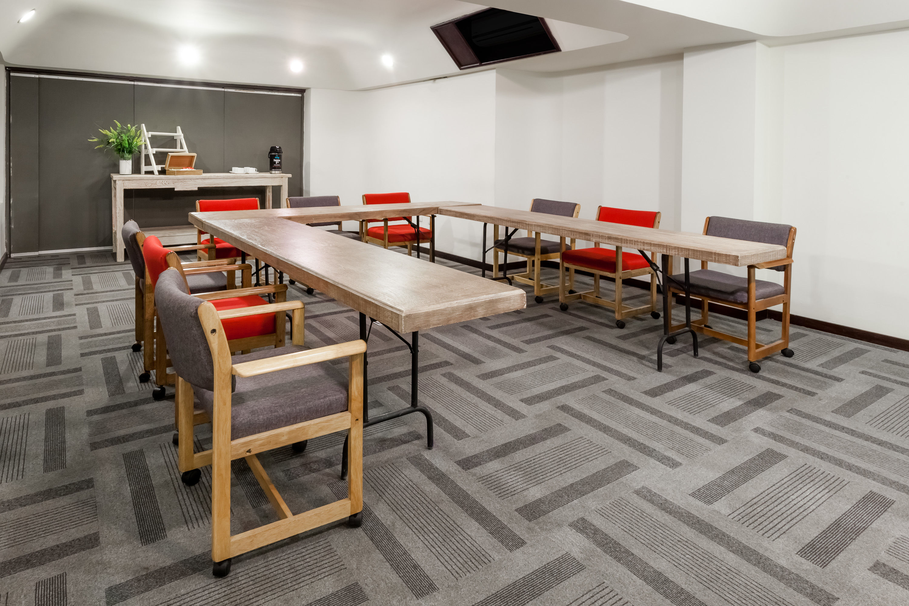 Meeting room at Ramada Plaza by Wyndham Leon in Leon, Other than US/Canada