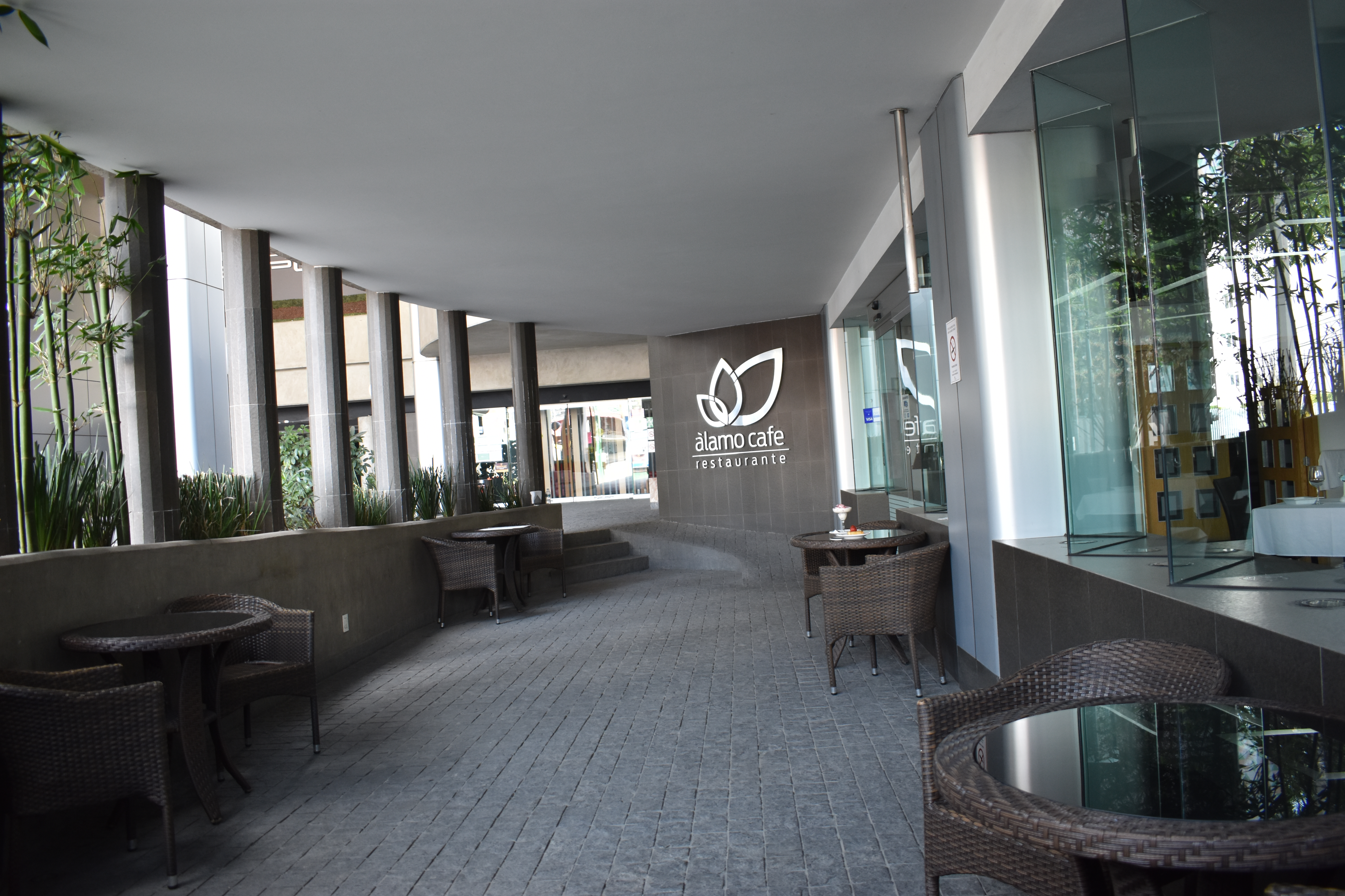 Ramada by Wyndham Mexico City Santa Fe restaurant in Mexico City, Other than US/Canada