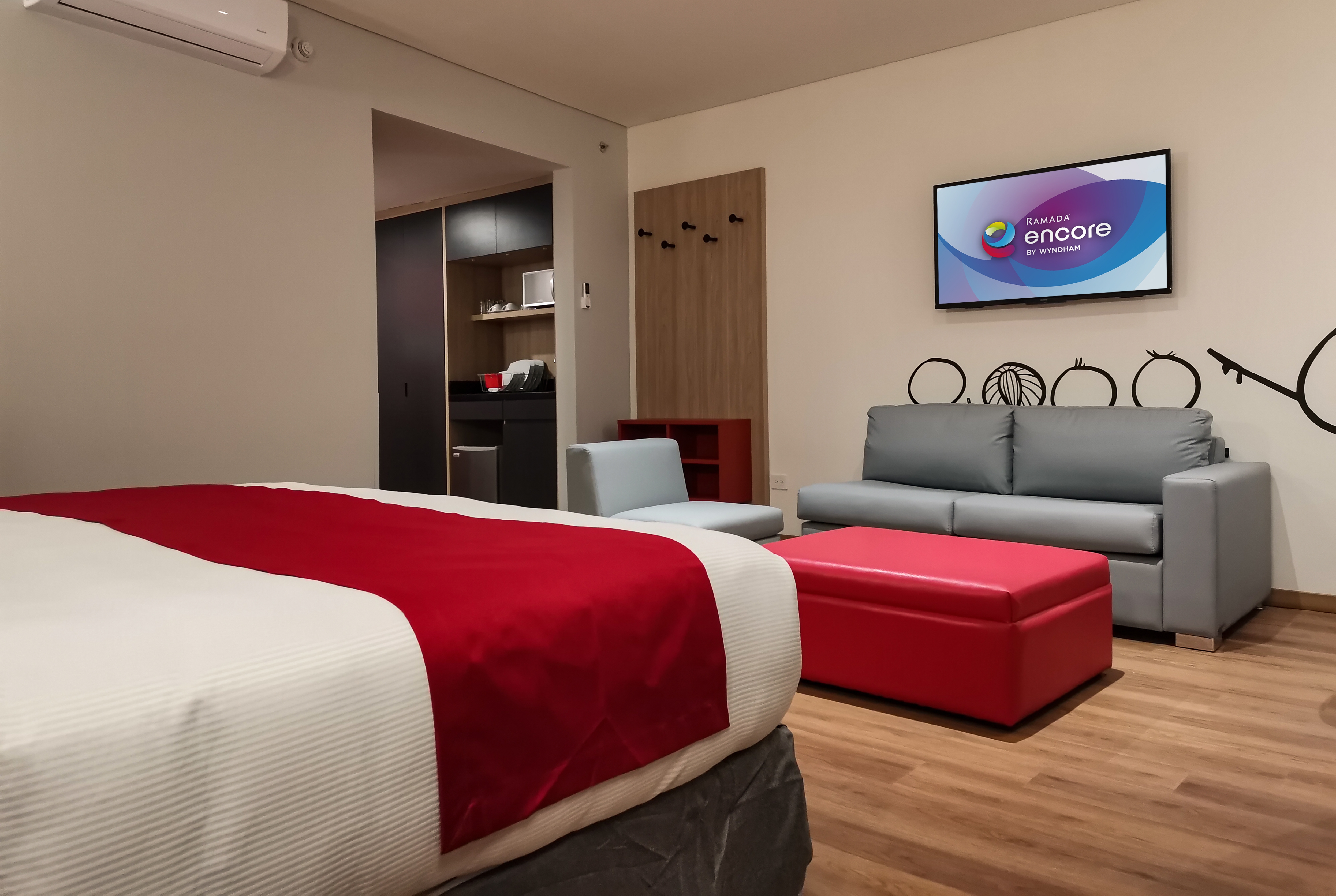 Ramada Encore by Wyndham Monterrey Apodaca Zona Aeropuerto suite in Monterrey, Other than US/Canada