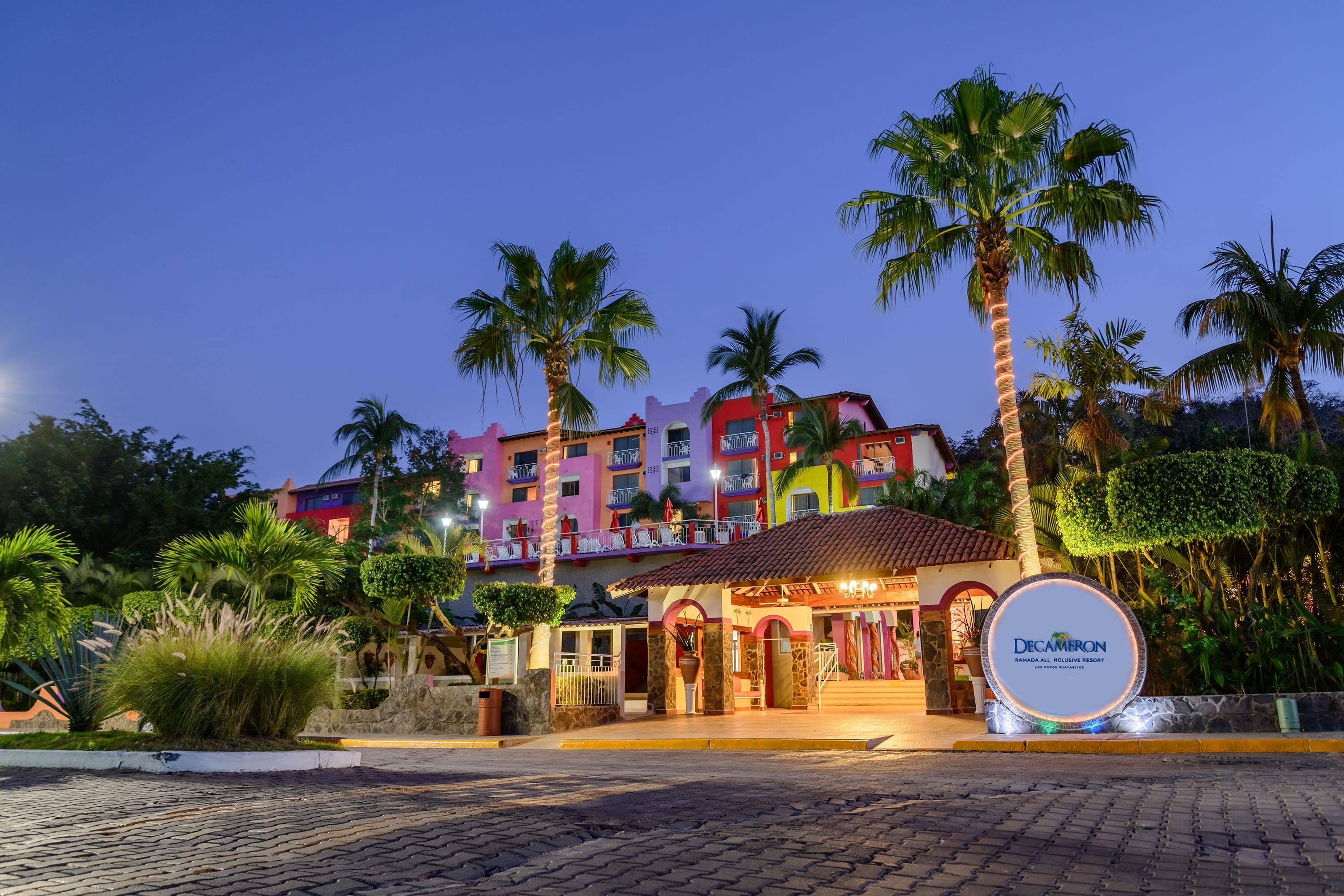 Exterior of Decameron Los Cocos Guayabitos, Ramada All Inclusive Resort hotel in Rincon de Guayabitos, Other than US/Canada