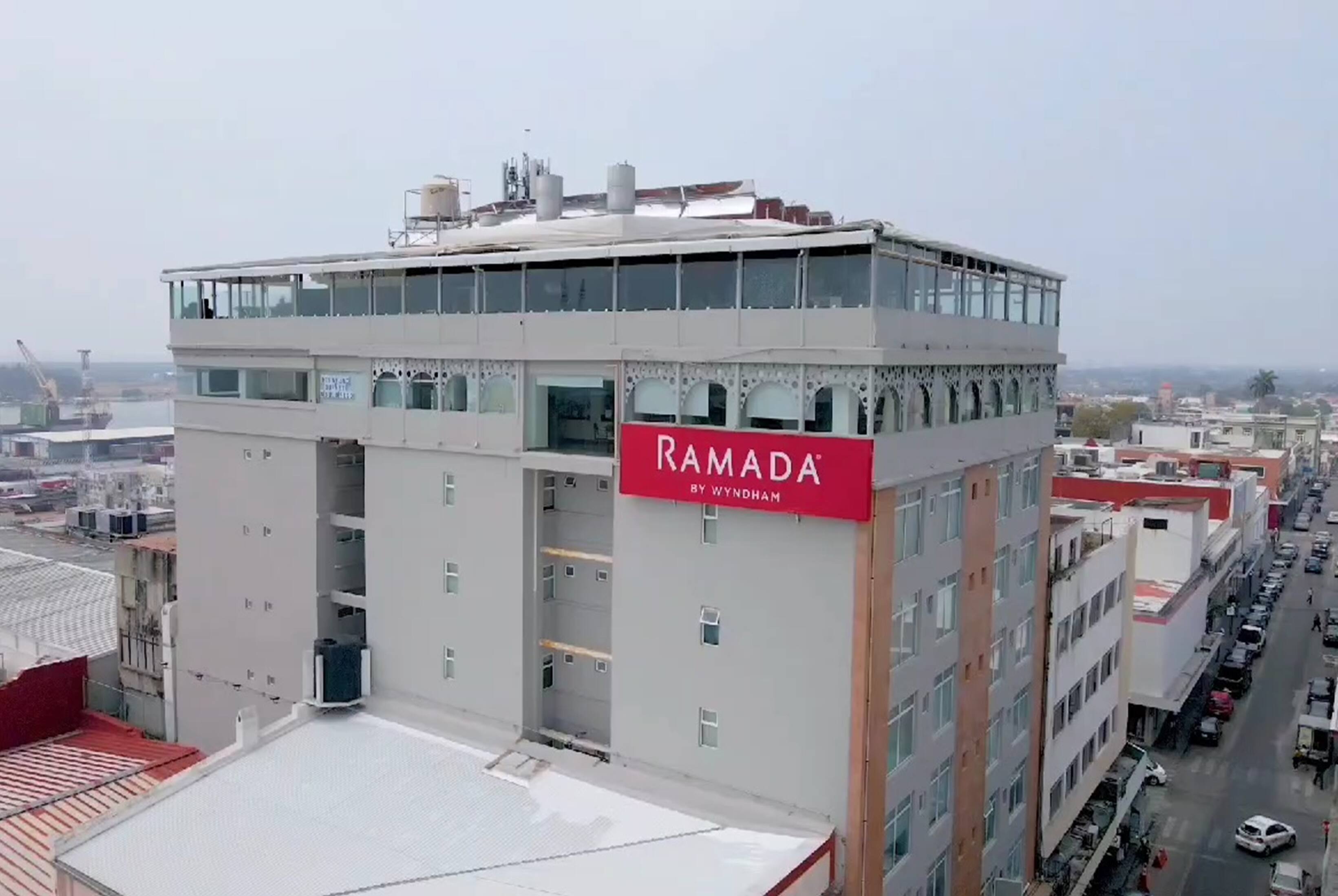 Tampico Mexico Hotels; Ramada by Wyndham Tampico Centro | Hoteles en Tampico, MX