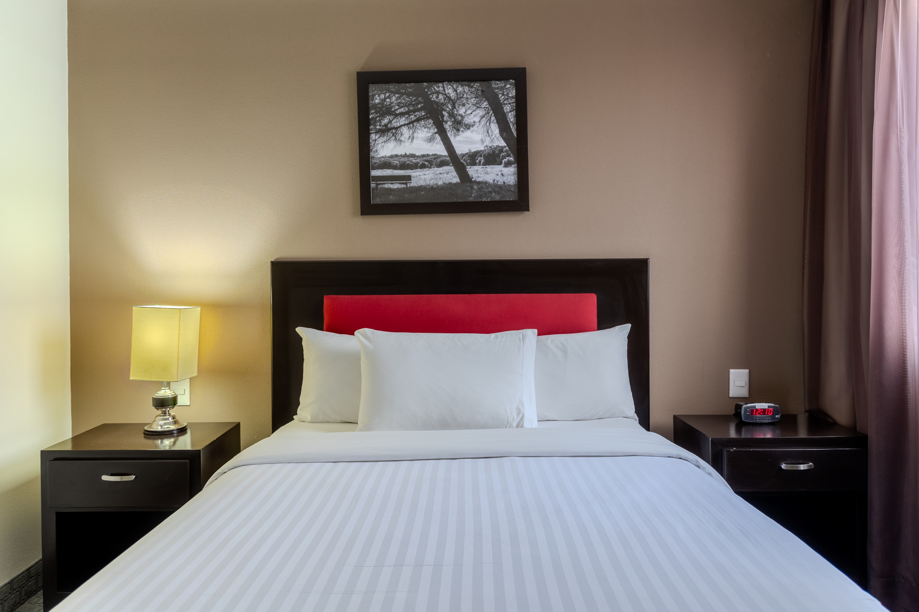 Guest room at the Ramada by Wyndham CDMX Perinorte in Tlalnepantla, Other than US/Canada
