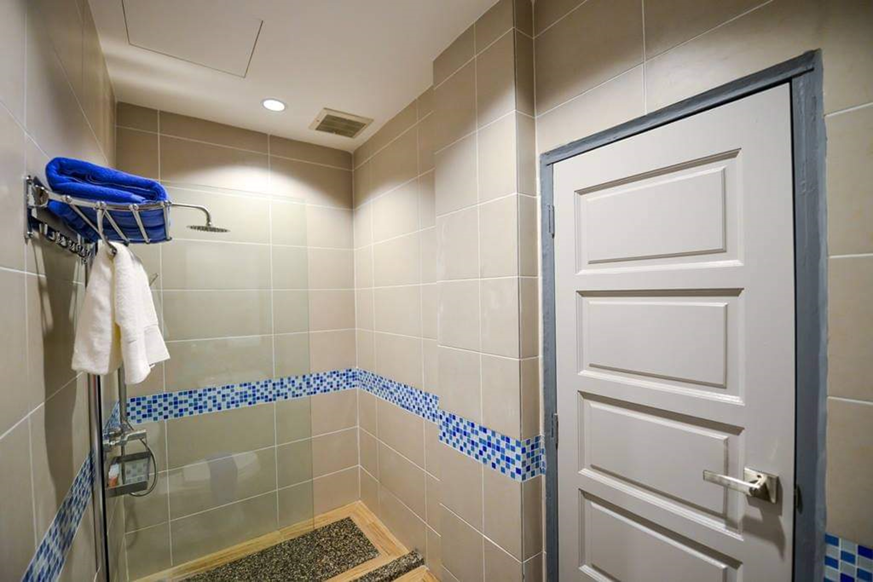 Guest room bath at the Ramada by Wyndham Langkawi Marina in Langkawi, Other than US/Canada