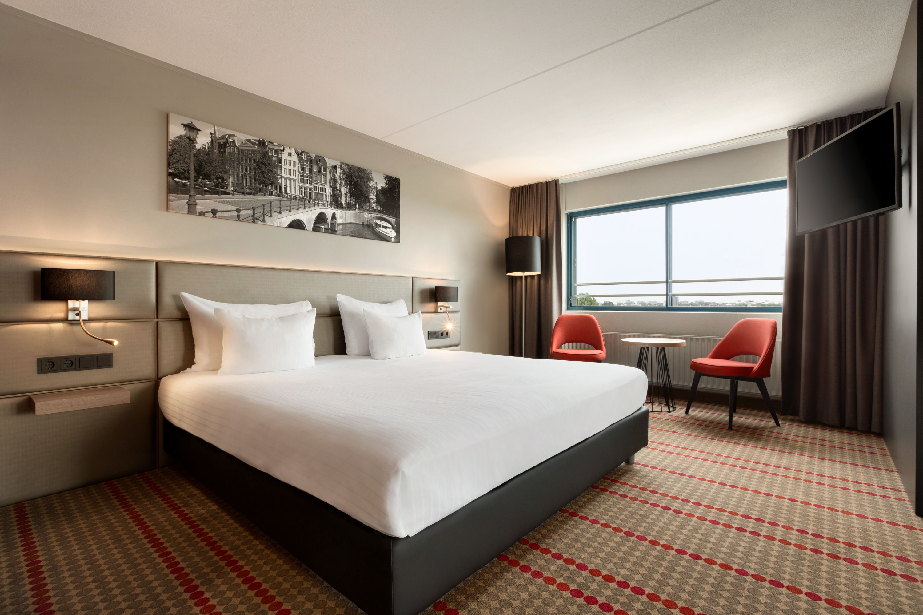 HotelPhoto3