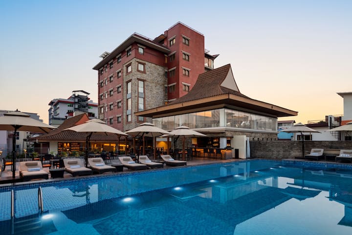 Ramada Hotel