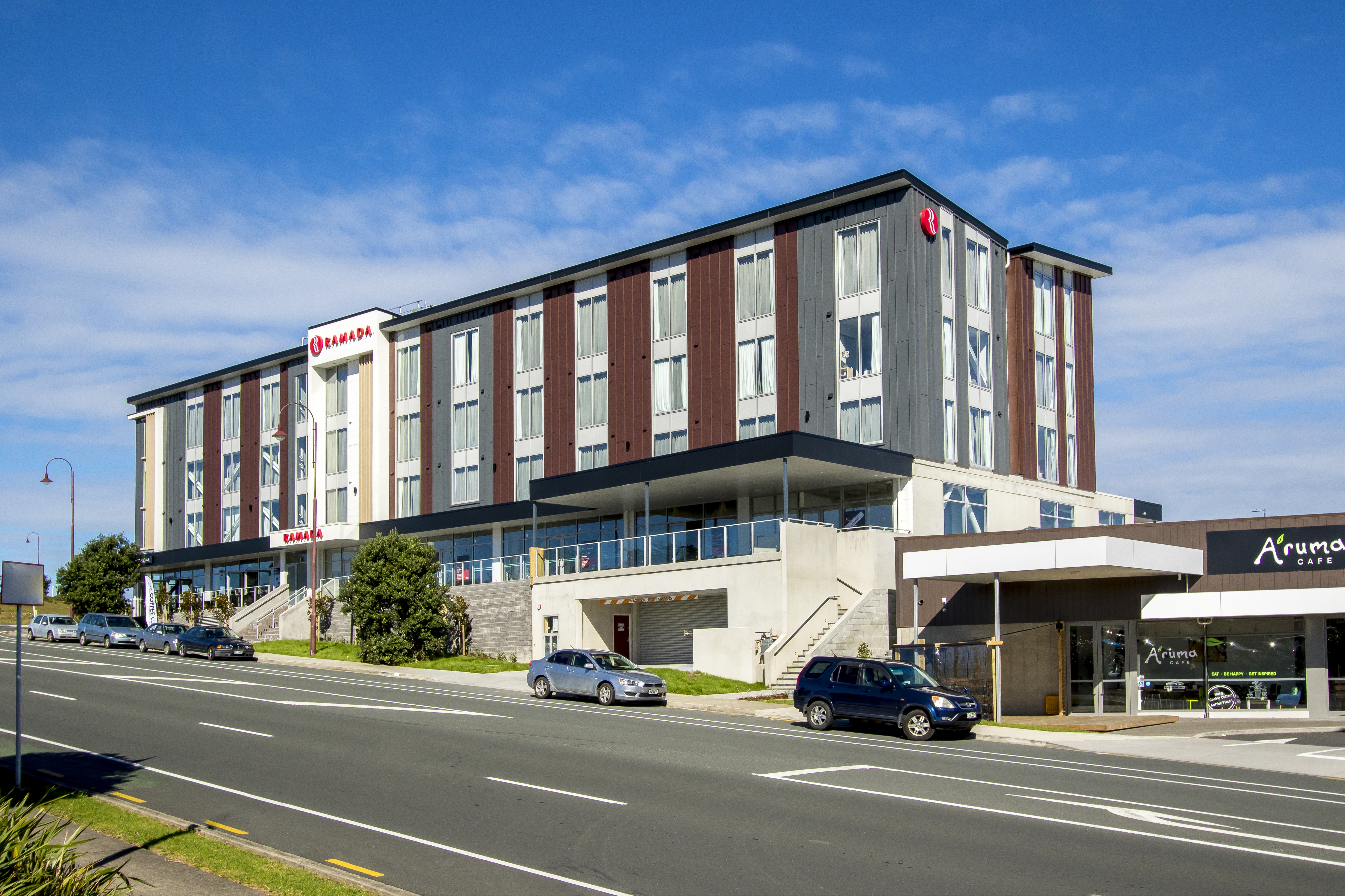 Exterior of Ramada Suites by Wyndham Albany hotel in Auckland, Other than US/Canada