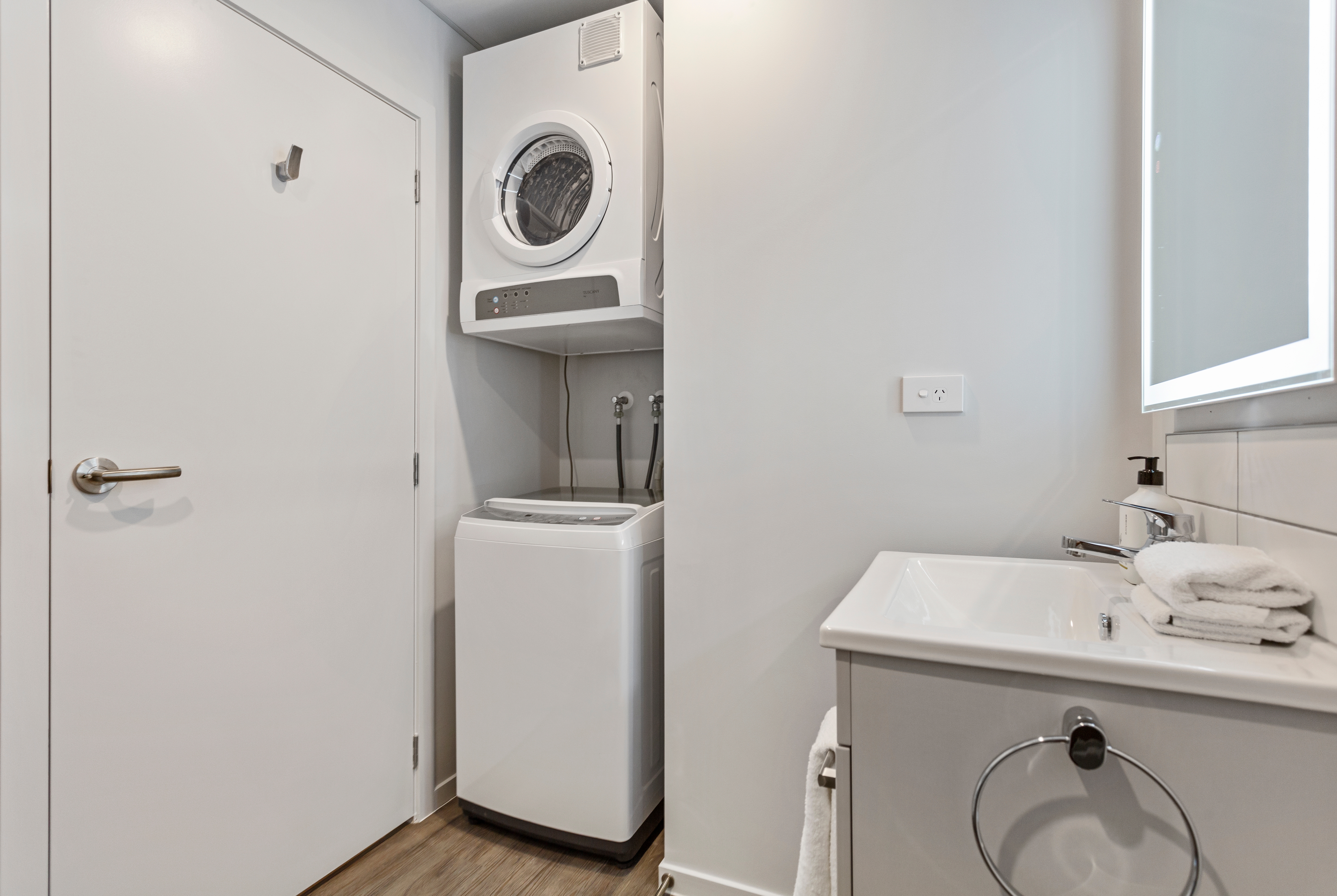 Guest room at the Ramada by Wyndham Newmarket Auckland in Auckland, Other than US/Canada