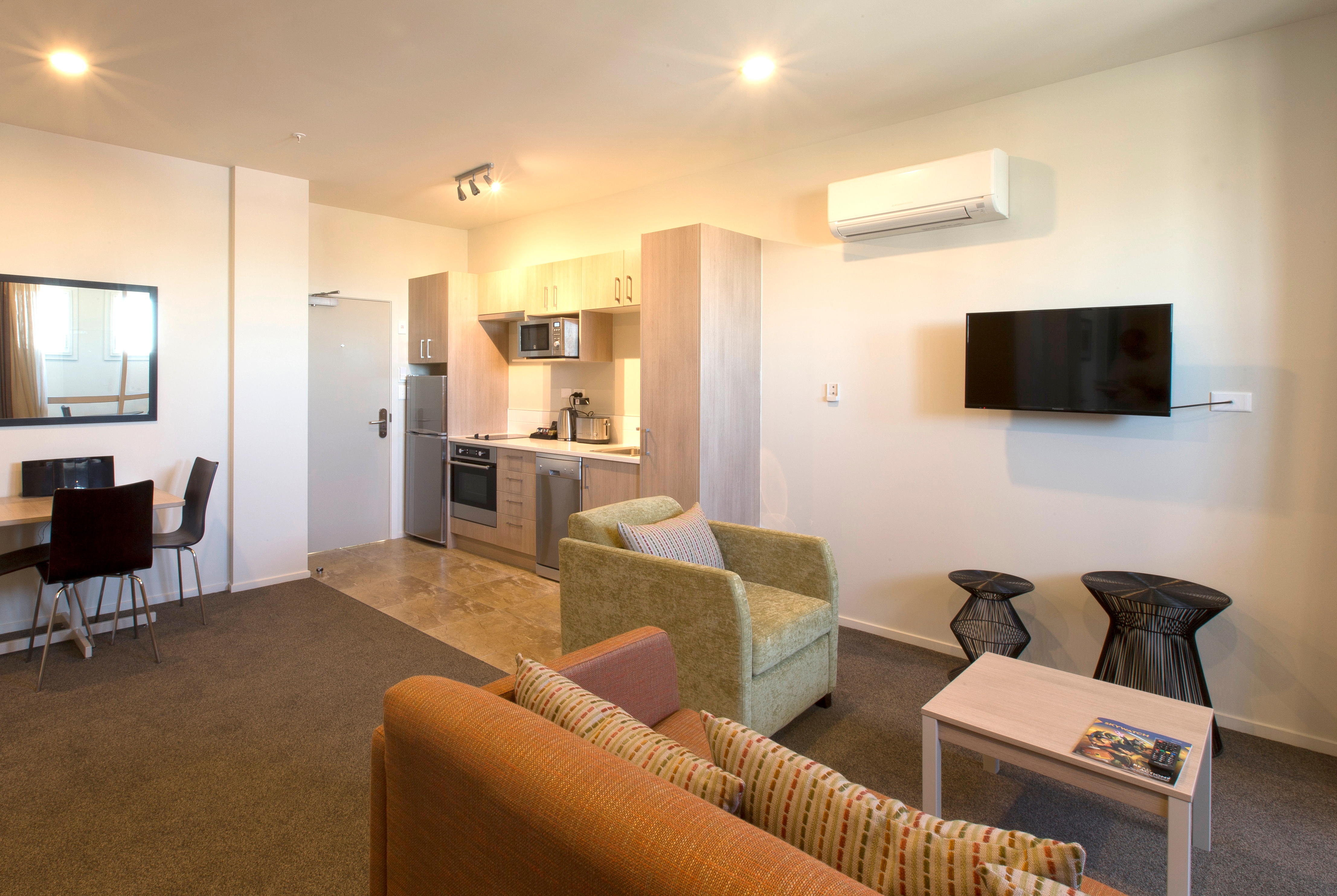 Ramada Suites by Wyndham Christchurch City Christchurch, NZ Hotels