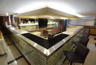 Ramada by Wyndham Manila Central restaurant in Manila, Other than US/Canada