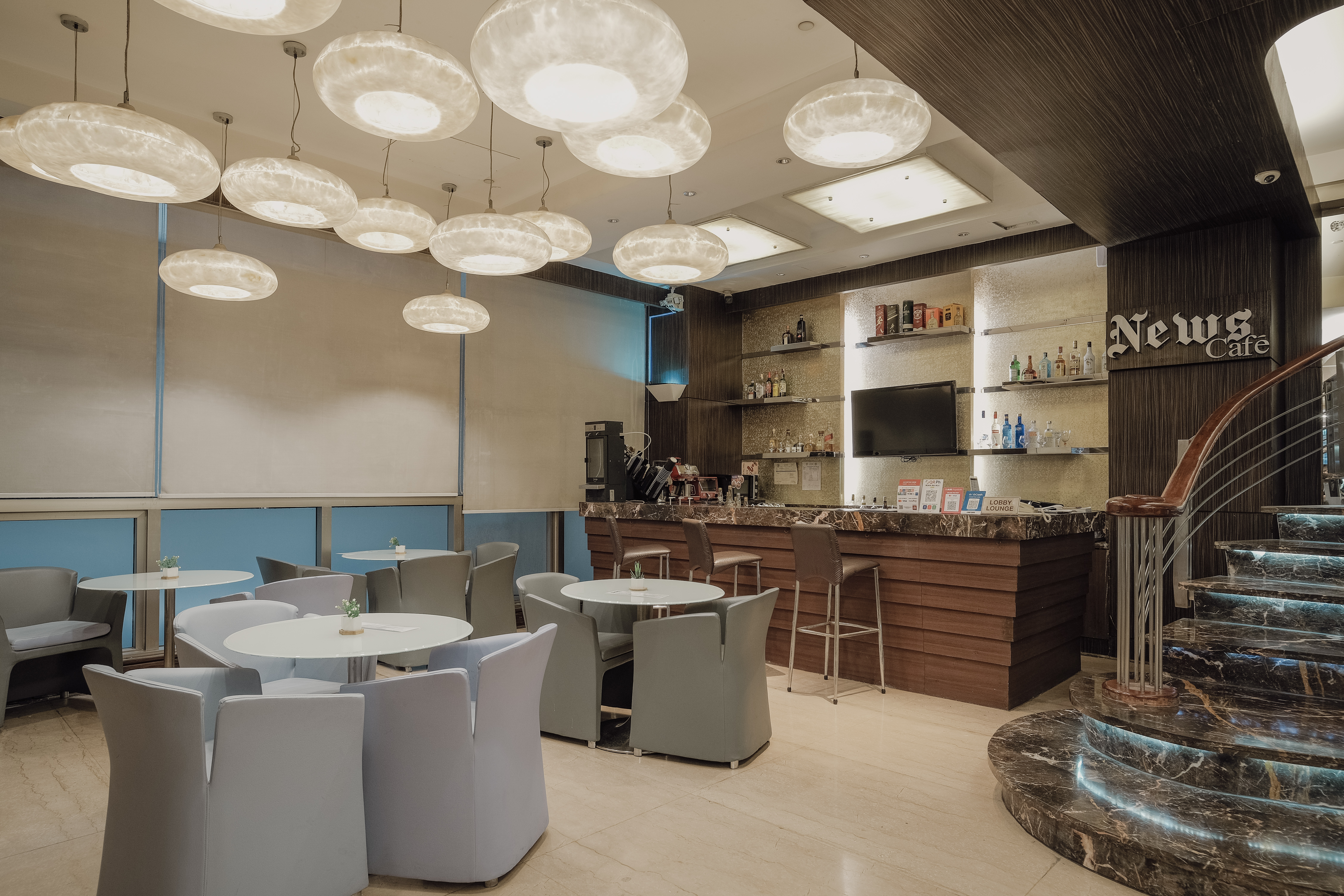 Ramada by Wyndham Manila Central cafe in Manila, Other than US/Canada
