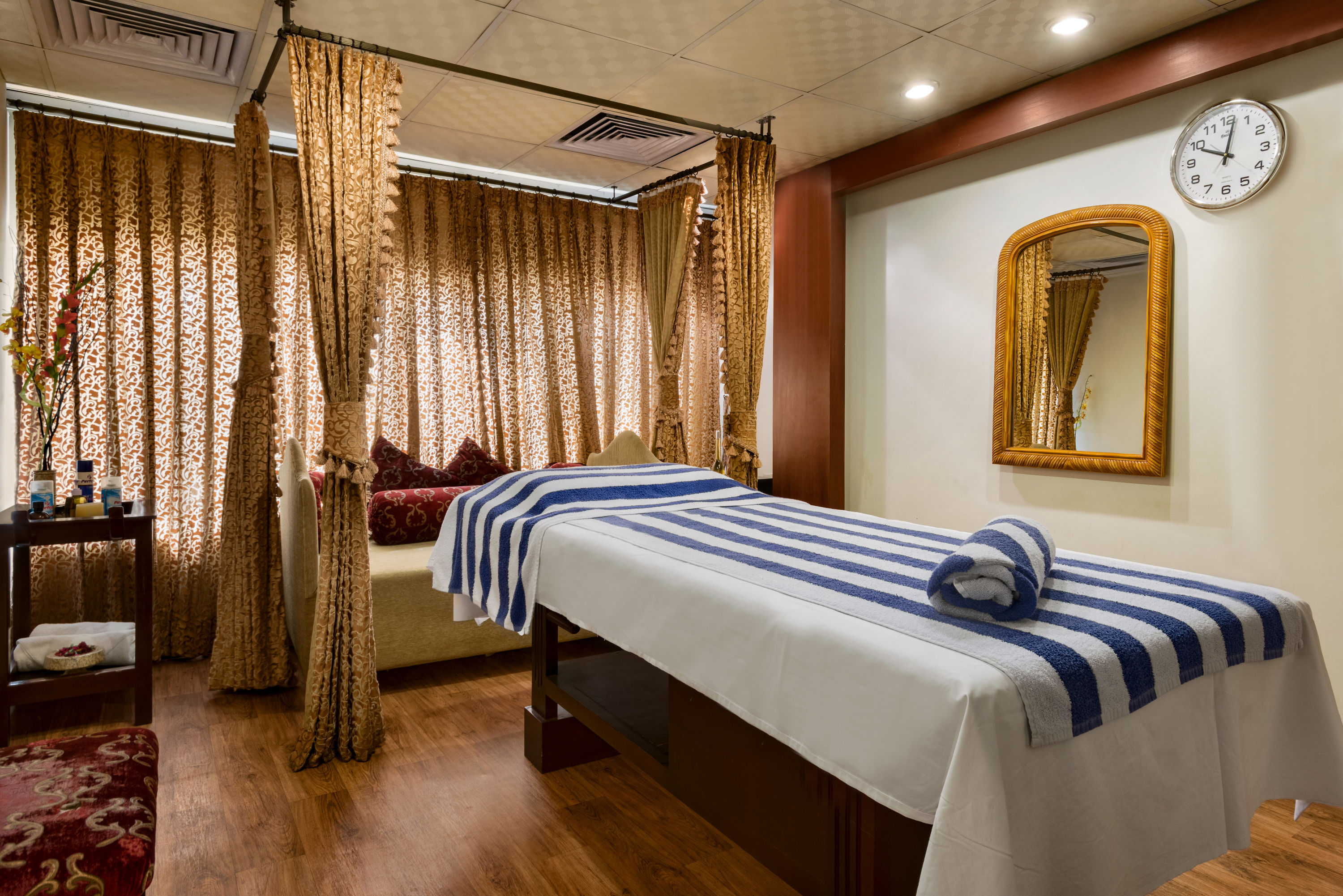 Ramada Plaza by Wyndham Karachi Airport Hotel spa in Karachi, Other than US/Canada