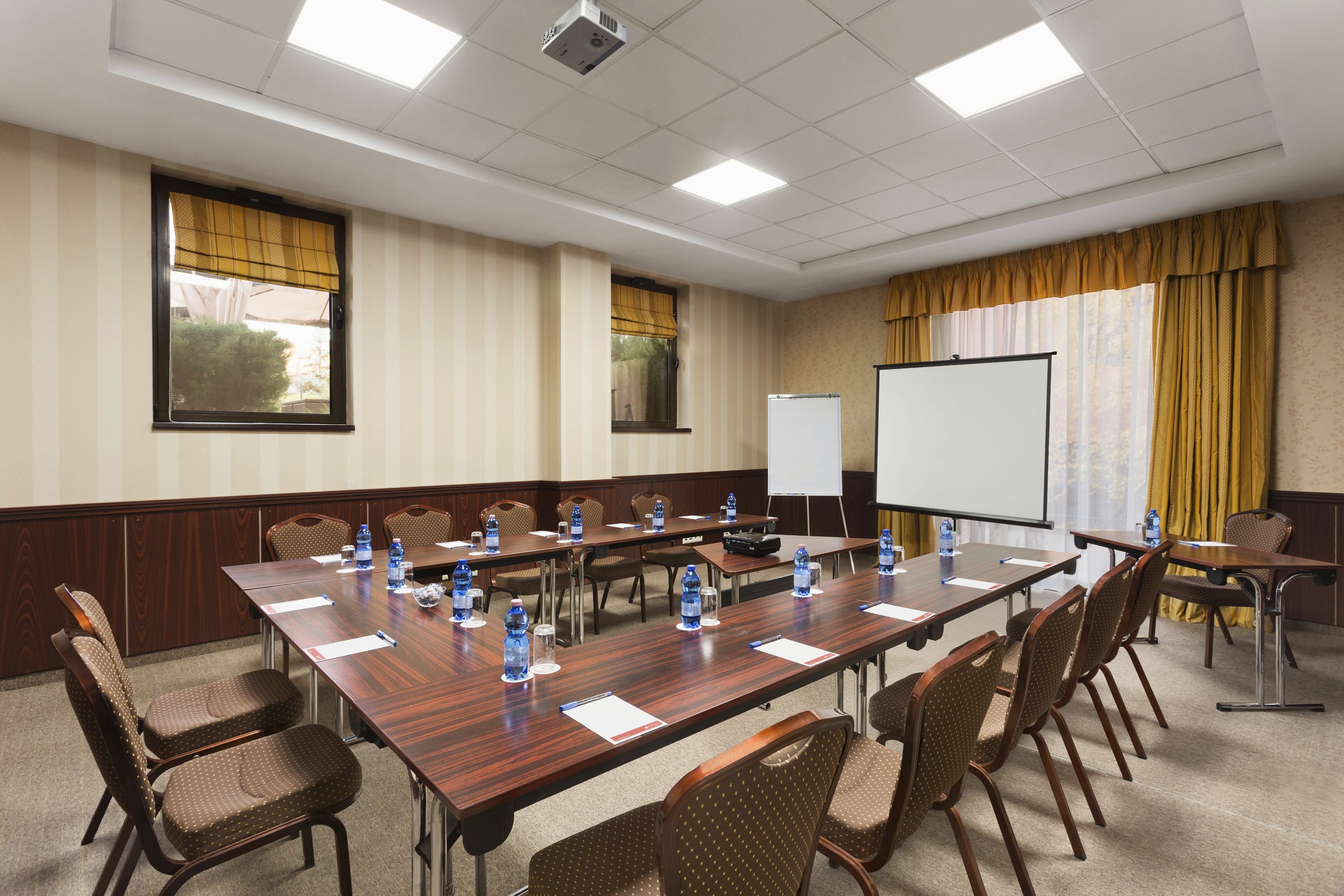 Uganda Referéndum fecha límite Ramada Hotel & Suites by Wyndham Bucharest North | Bucharest, RO Hotels