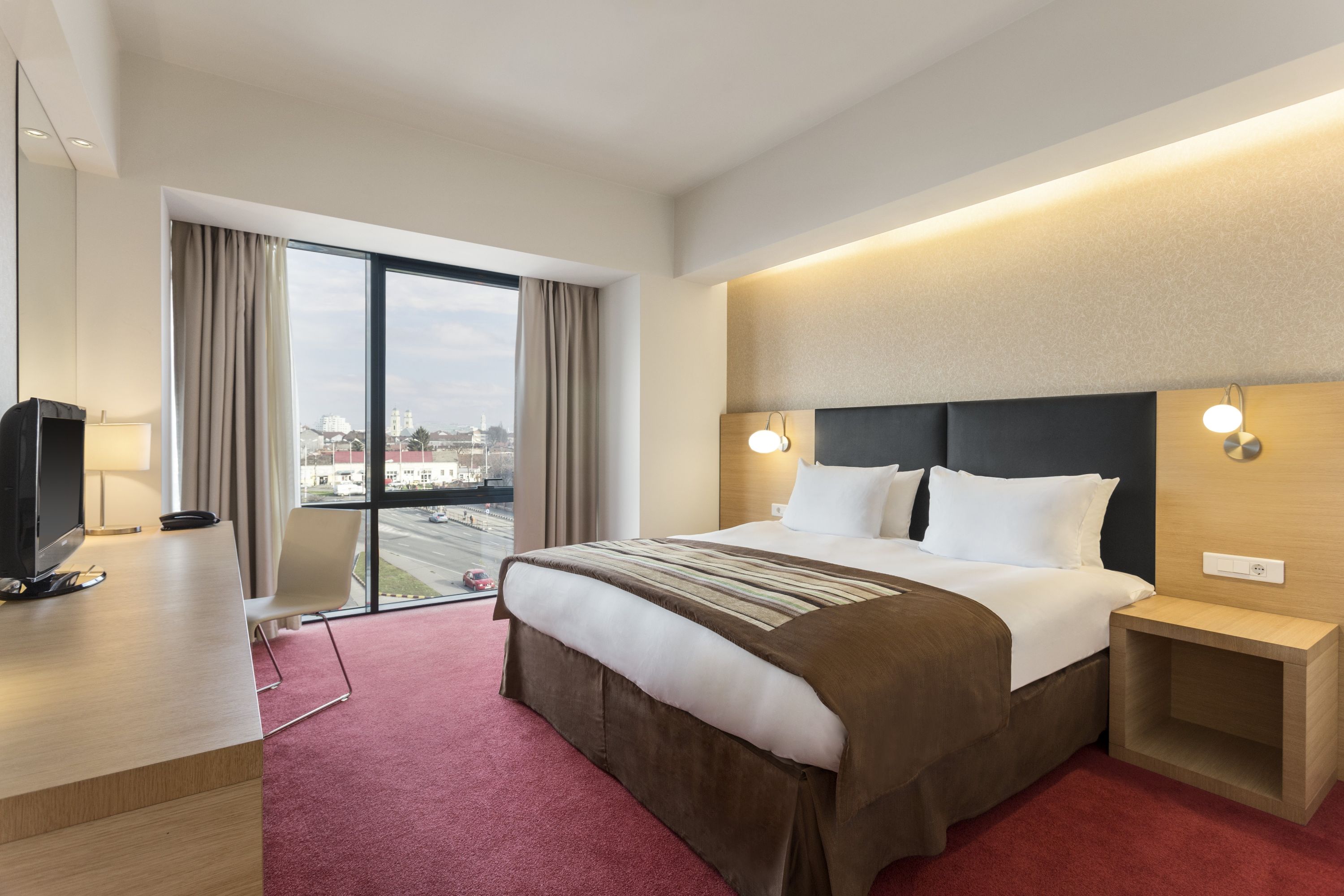 Ramada by Wyndham Oradea suite in Oradea, Other than US/Canada
