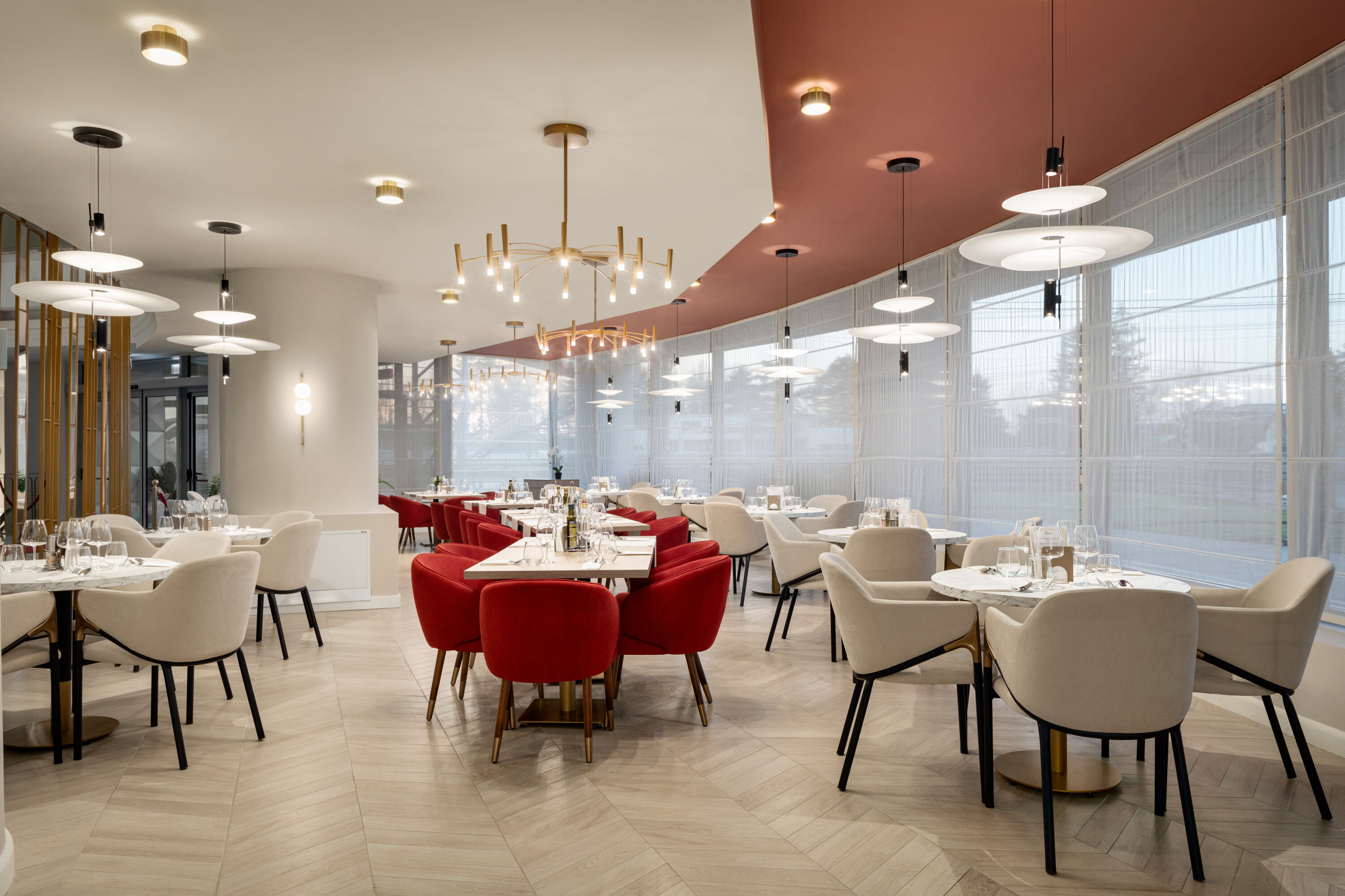Ramada by Wyndham Bucharest Otopeni Airport restaurant in Otopeni, Other than US/Canada