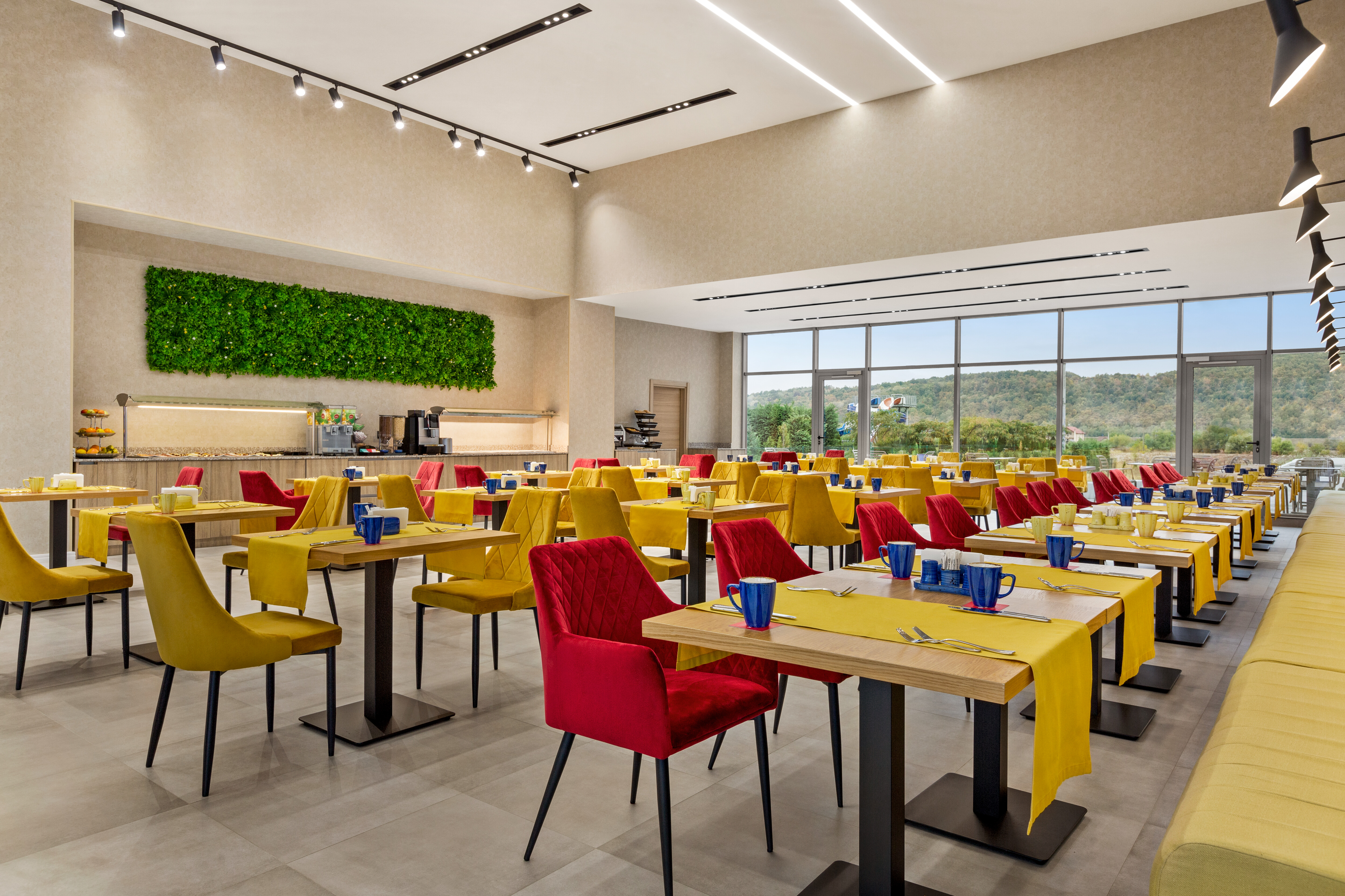 Free breakfast at Ramada by Wyndham Targu Jiu in Targu Jiu, Other than US/Canada