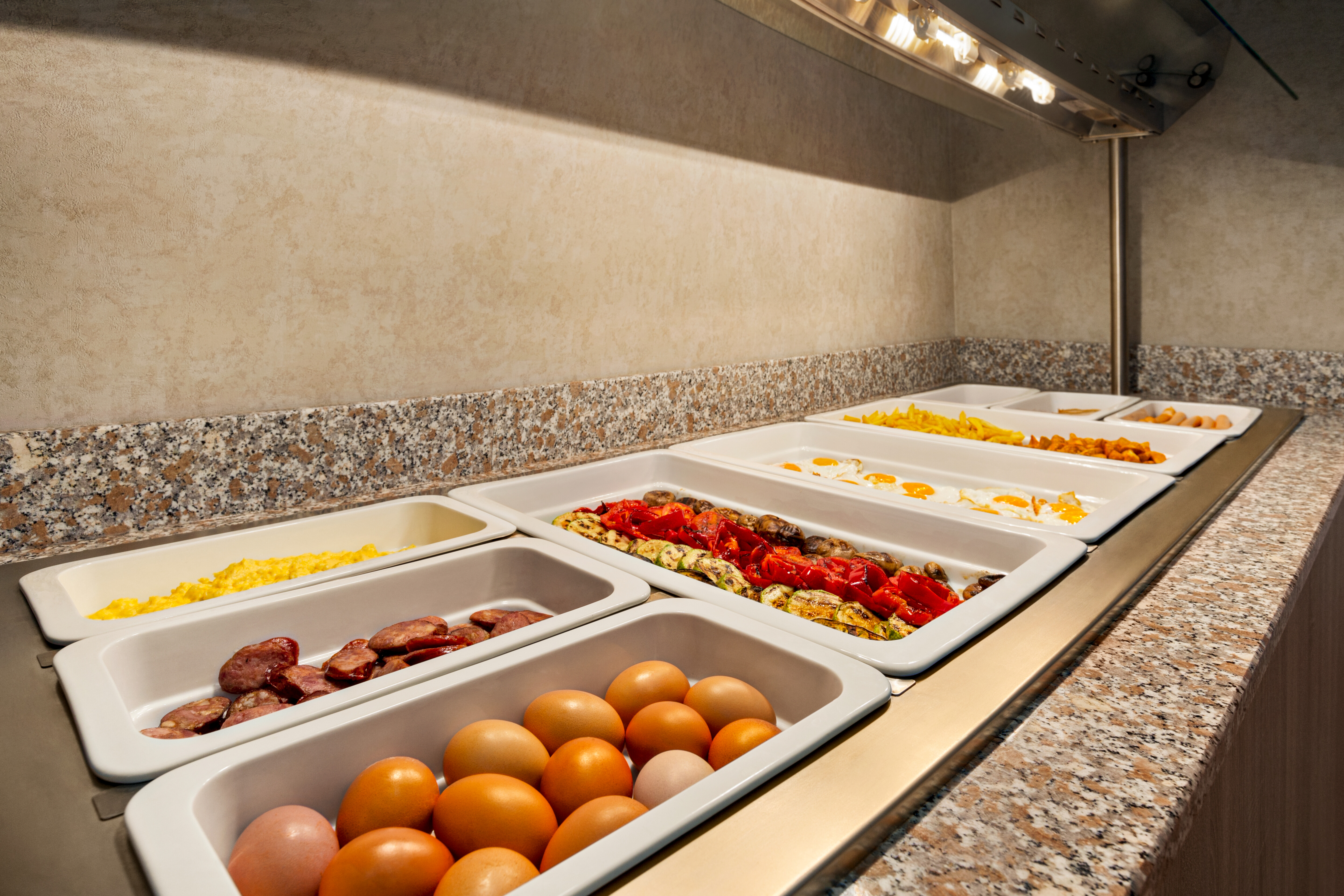 Free breakfast at Ramada by Wyndham Targu Jiu in Targu Jiu, Other than US/Canada