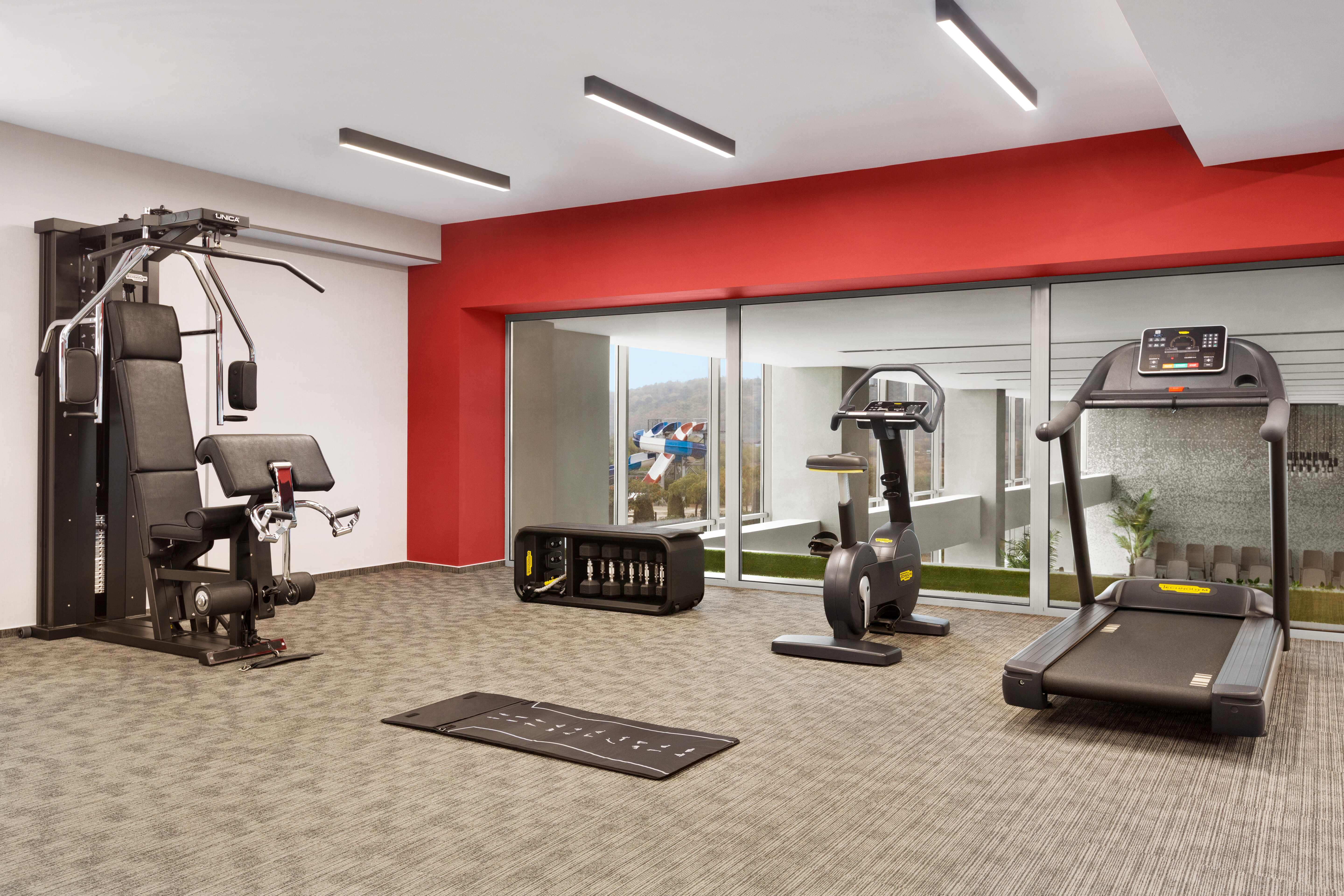Fitness room at Ramada by Wyndham Targu Jiu in Targu Jiu, Other than US/Canada