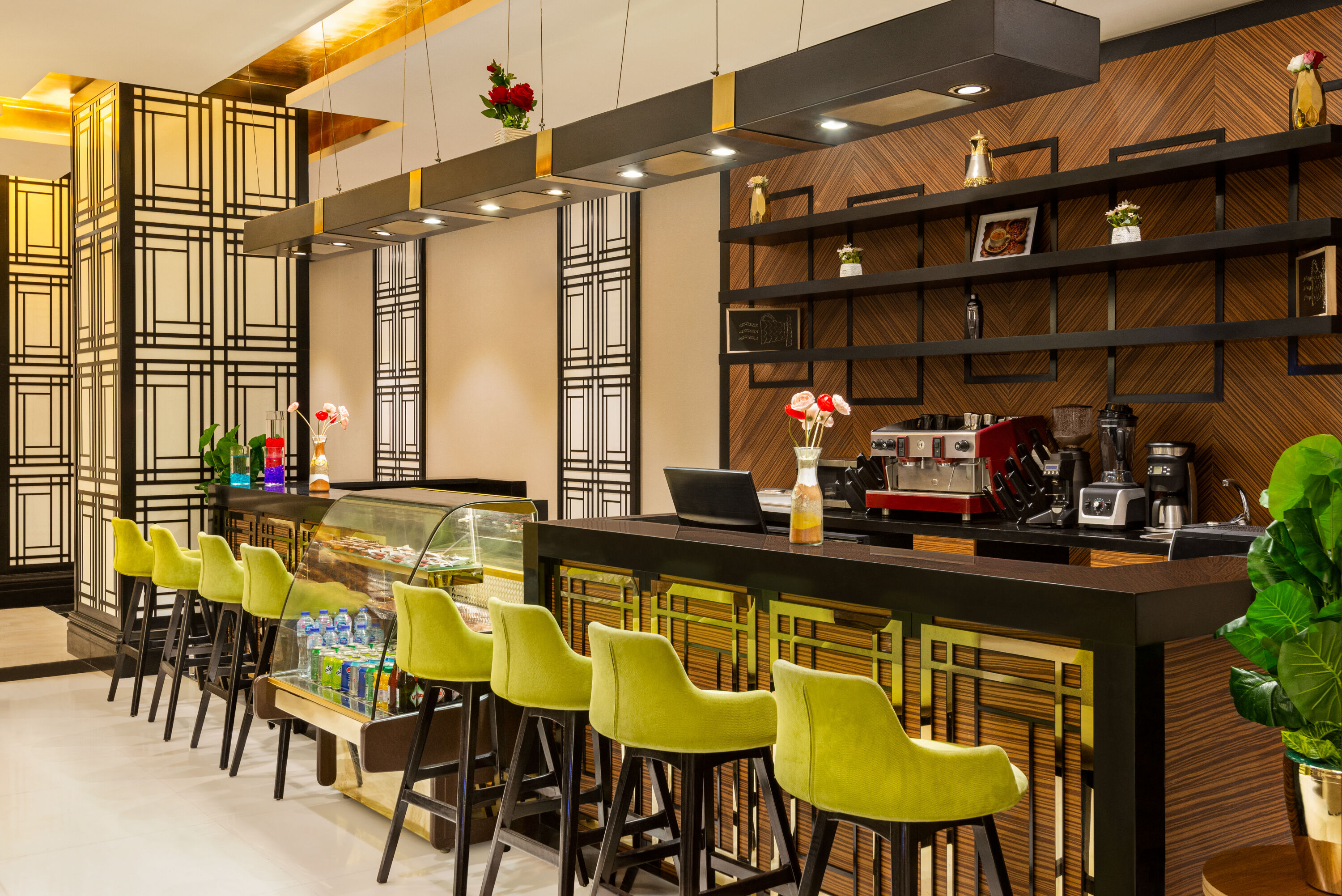 Ramada by Wyndham Makkah Zad Al Rawda cafe in Makkah, Other than US/Canada