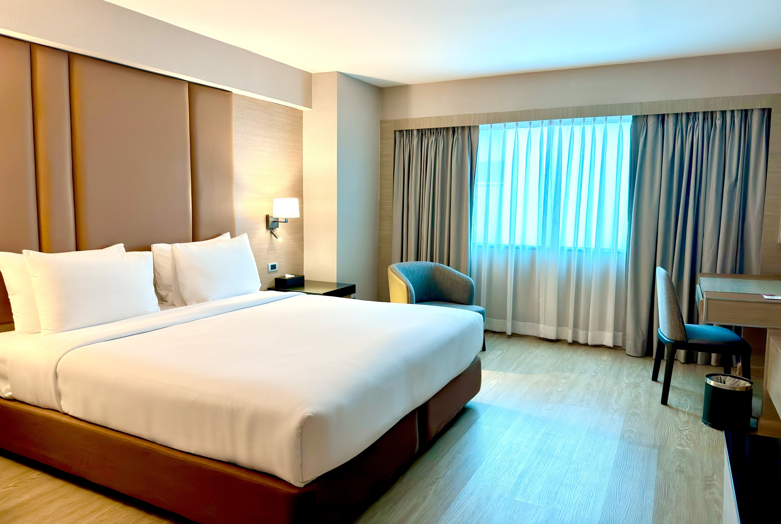Guest room at the Ramada by Wyndham Bangkok Sukhumvit 11 in Bangkok, Other than US/Canada