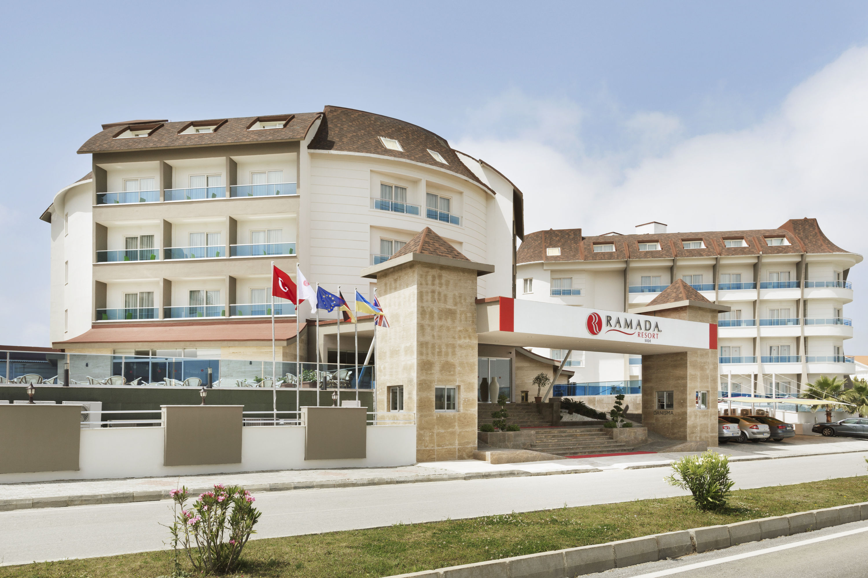 Ramada Resort By Wyndham Side Antalya Tr Hotels