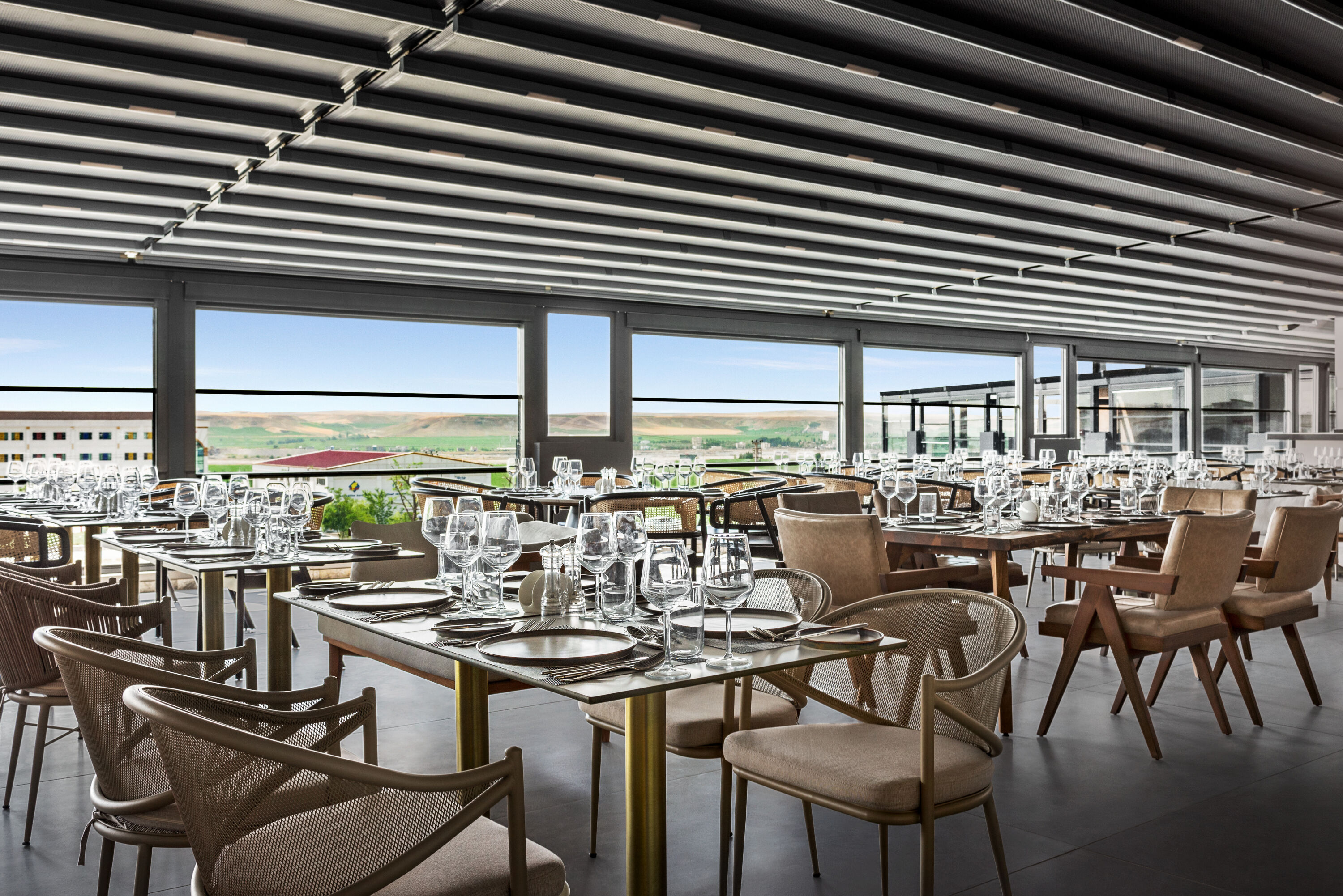 Ramada Plaza By Wyndham Batman restaurant in Batman, Other than US/Canada